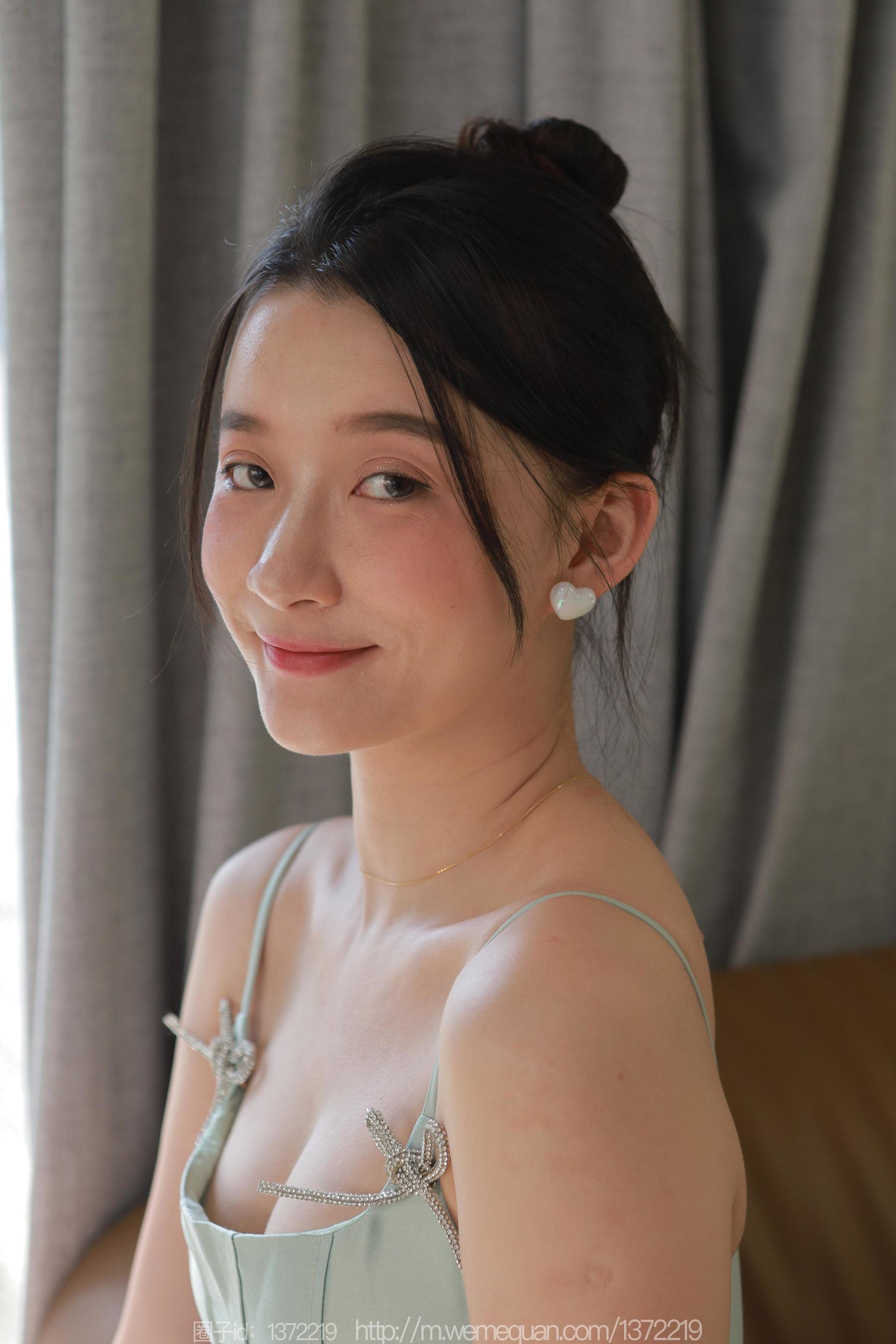 IESS异思趣向 - 模特： 秋秋 《阳光情人》_第4张