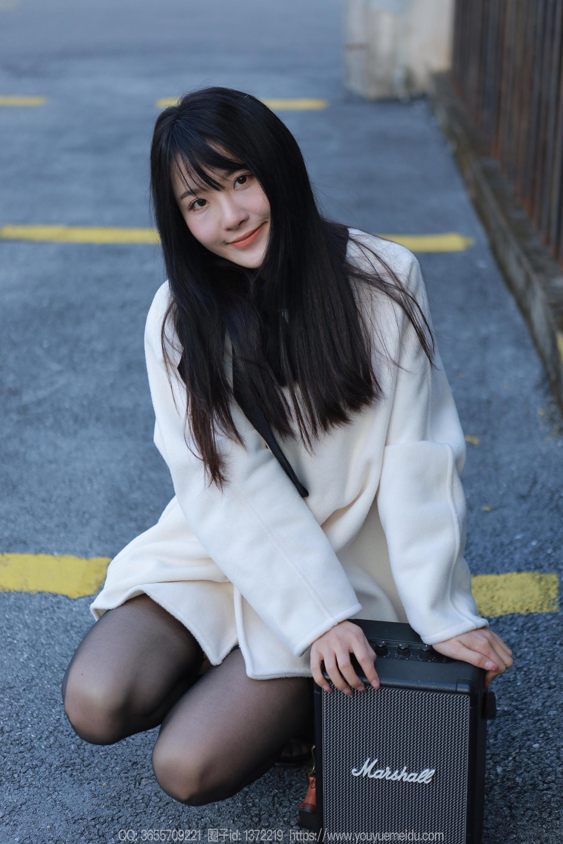 IESS异思趣向 - 模特： 婉萍 《户外音乐》_第5张