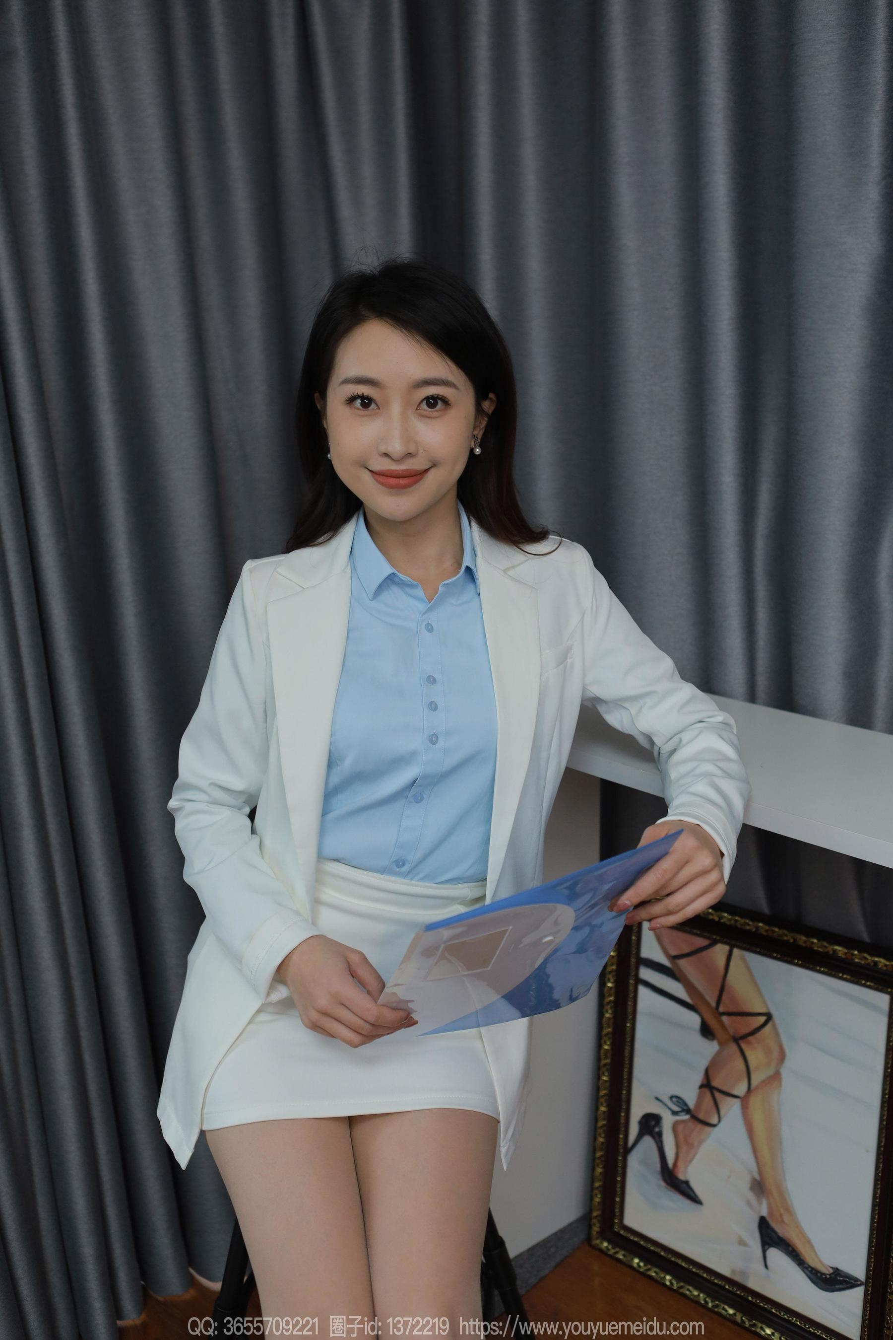 IESS异思趣向 - 模特： 小婕 《年前上班》_第3张