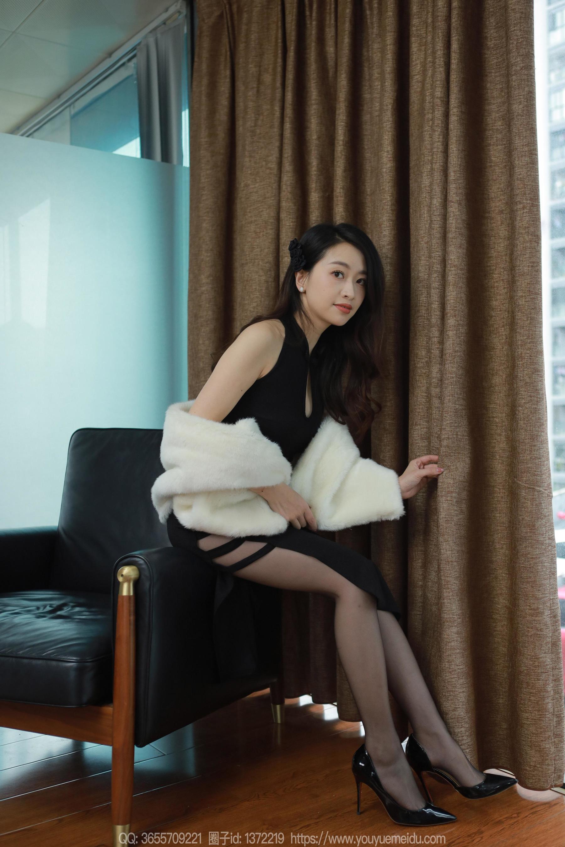 IESS异思趣向 - 模特： 小婕 《霸气侧漏》_第3张