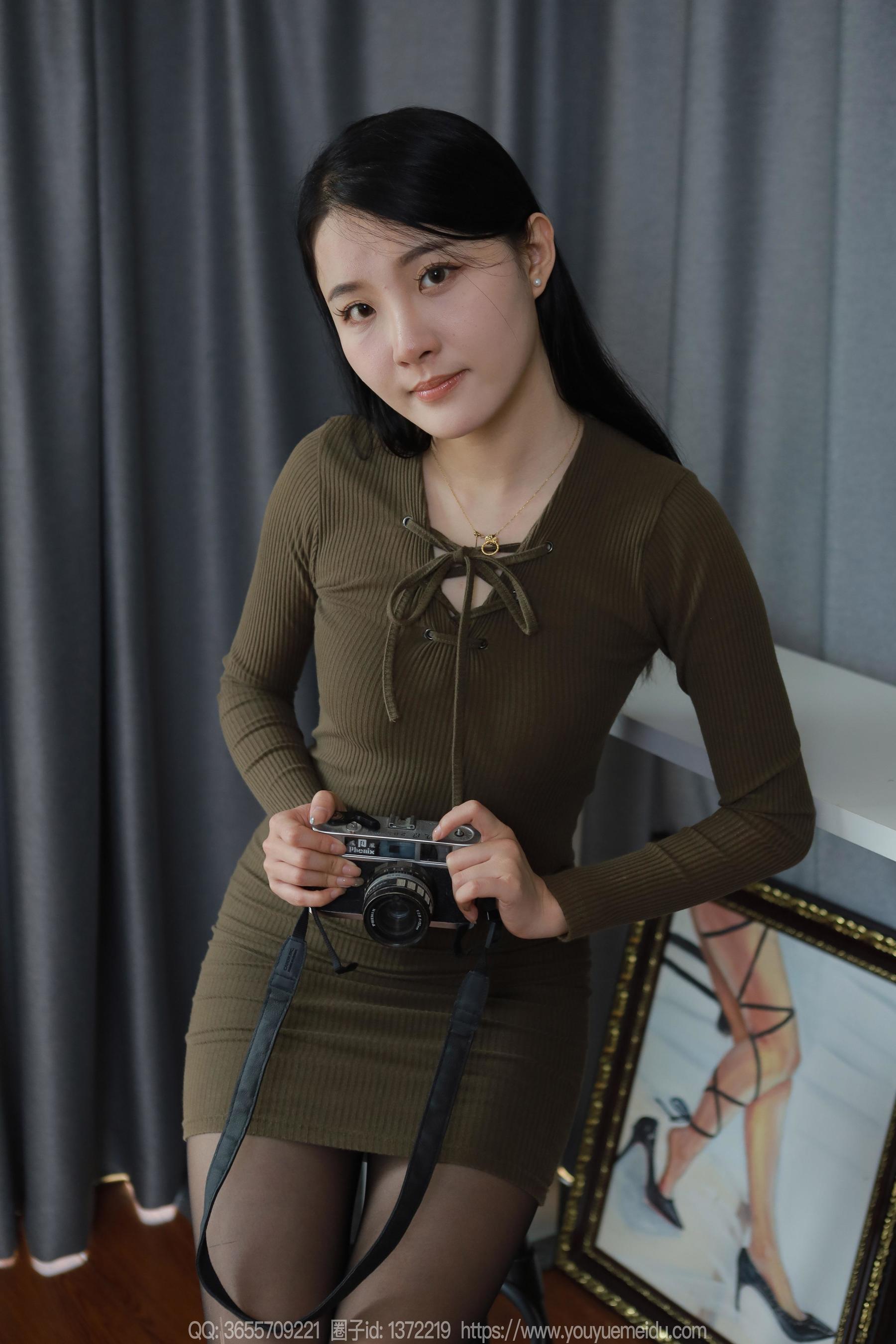 IESS异思趣向 - 模特： 婉萍 《美女摄影师》_第5张