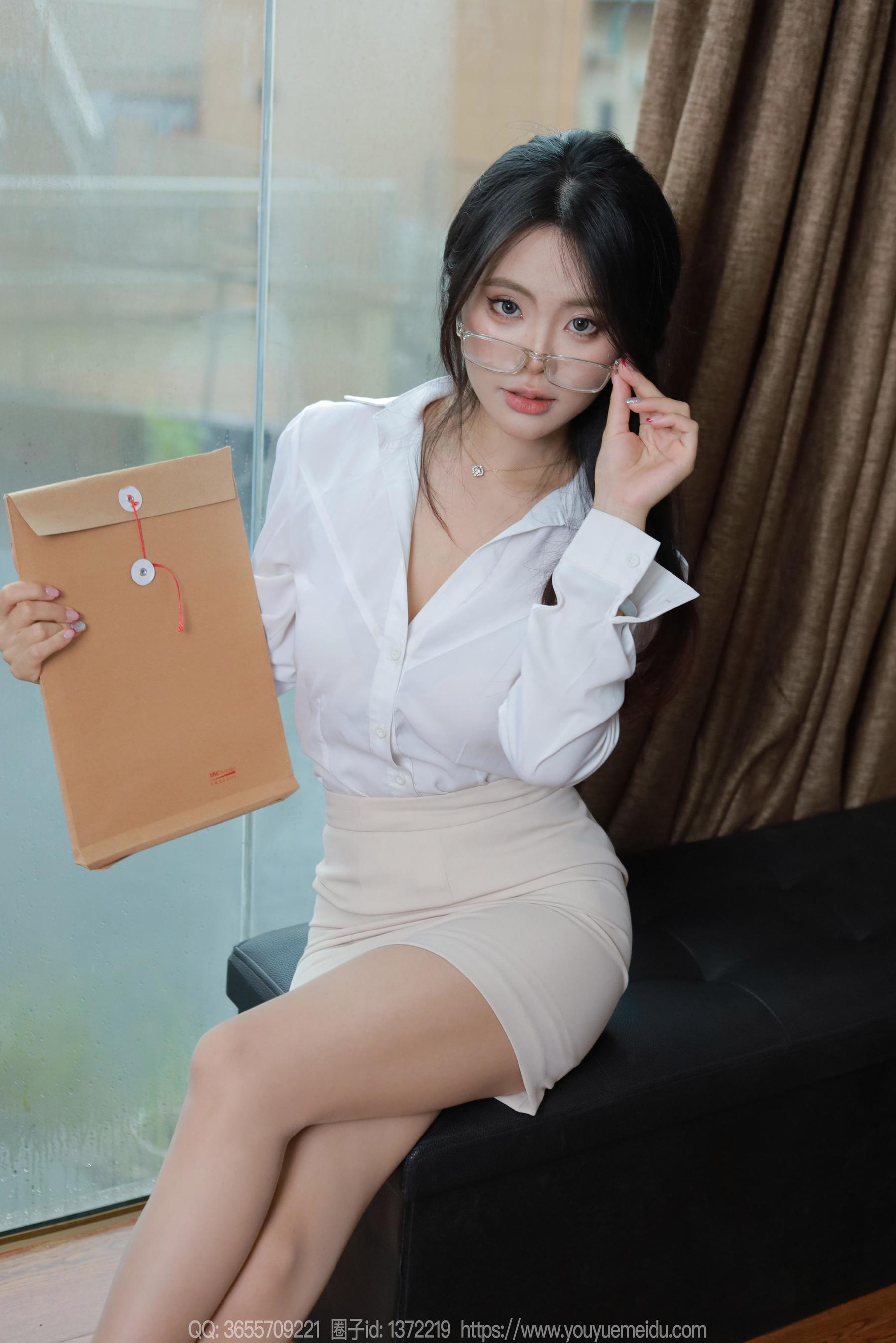 IESS异思趣向 - 模特： 兔兔 《白衣职业（上）》_第2张