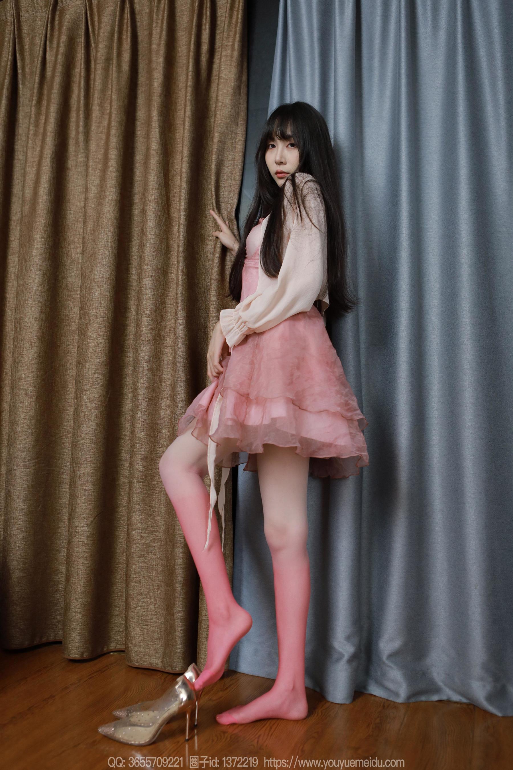 IESS异思趣向 - 模特： 团团 《粉白渐变（下）》_第4张