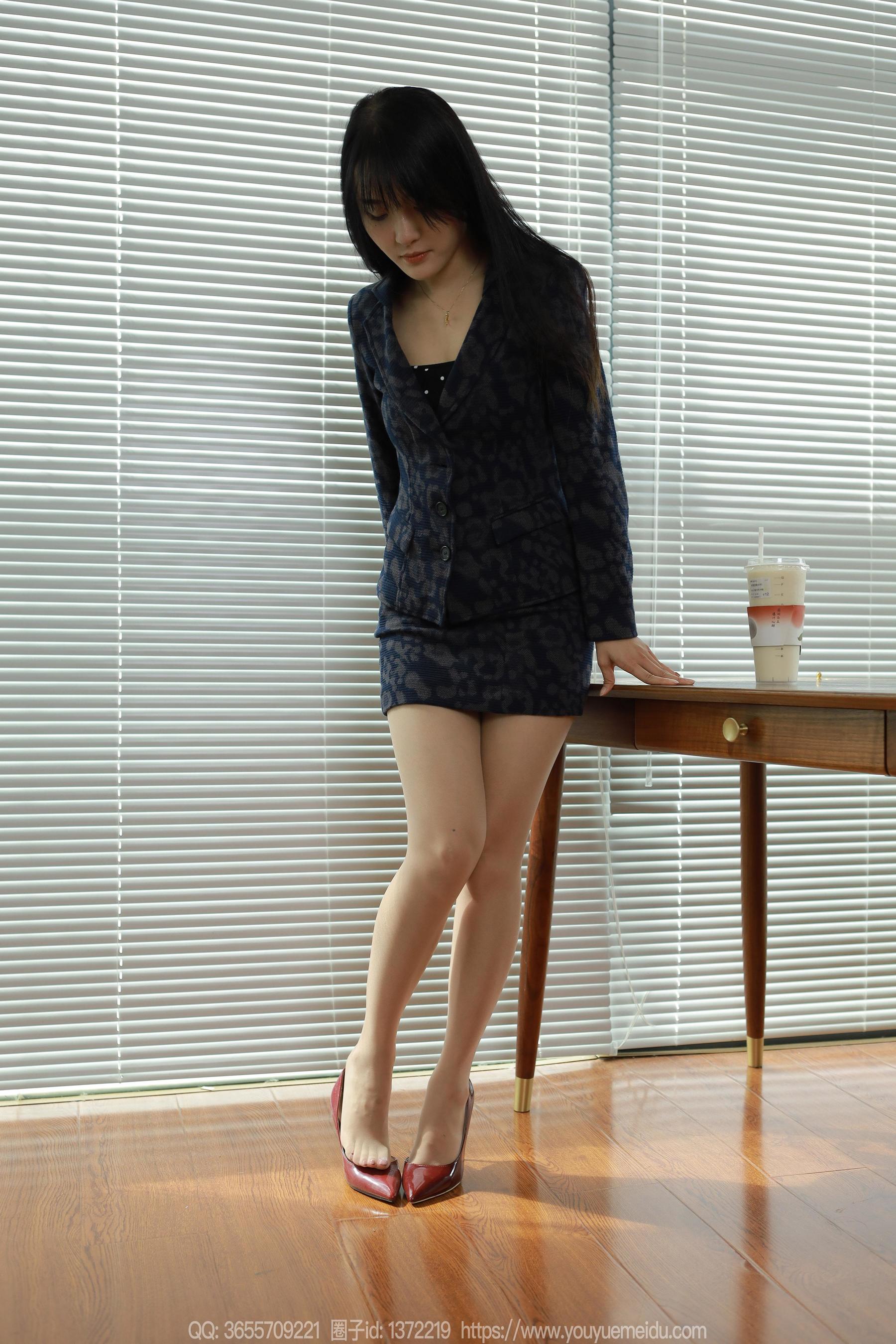 IESS异思趣向 - 模特： 婉萍 《阳光OL》_第5张