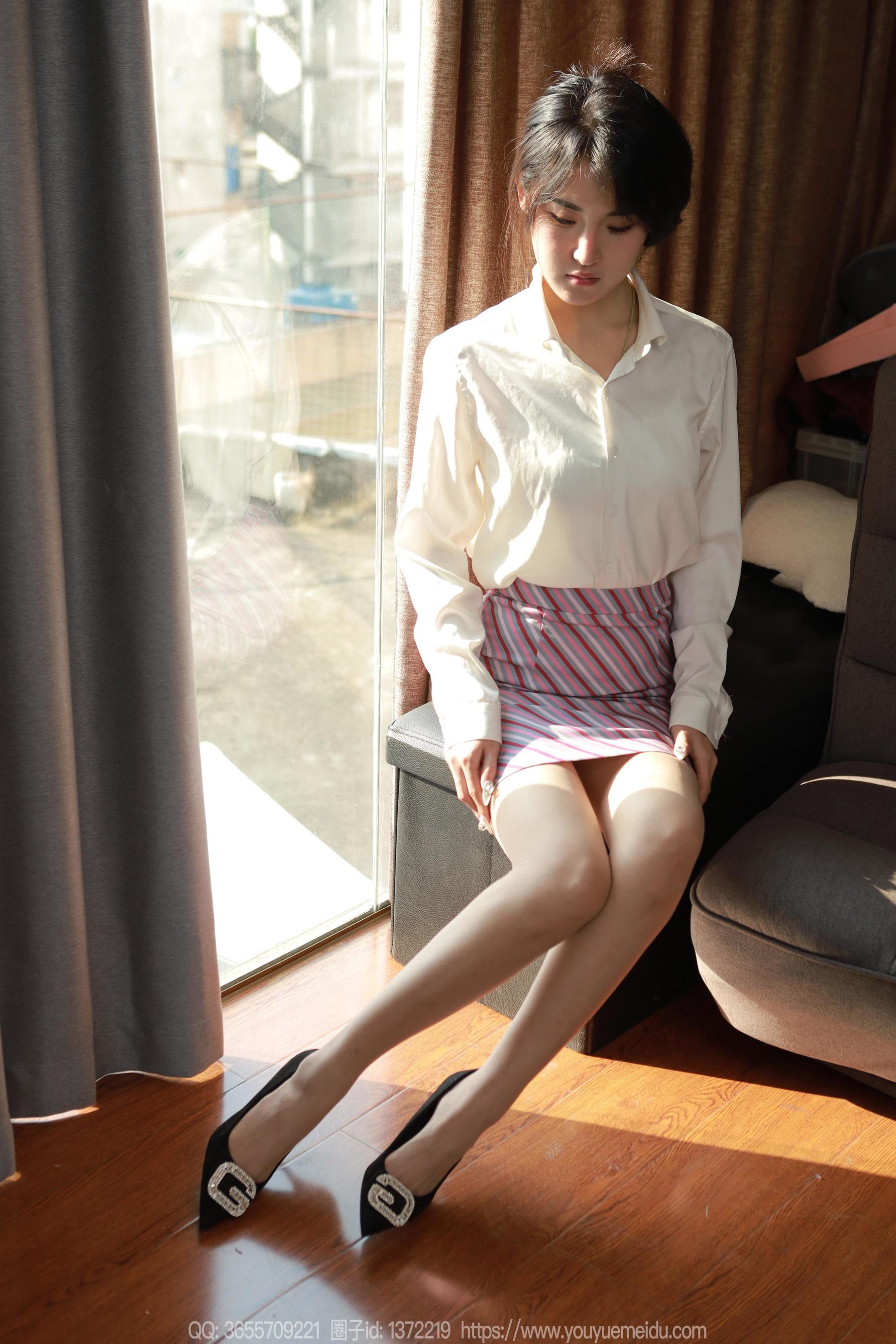 IESS异思趣向 - 模特： 小宝 《阳光四》_第1张