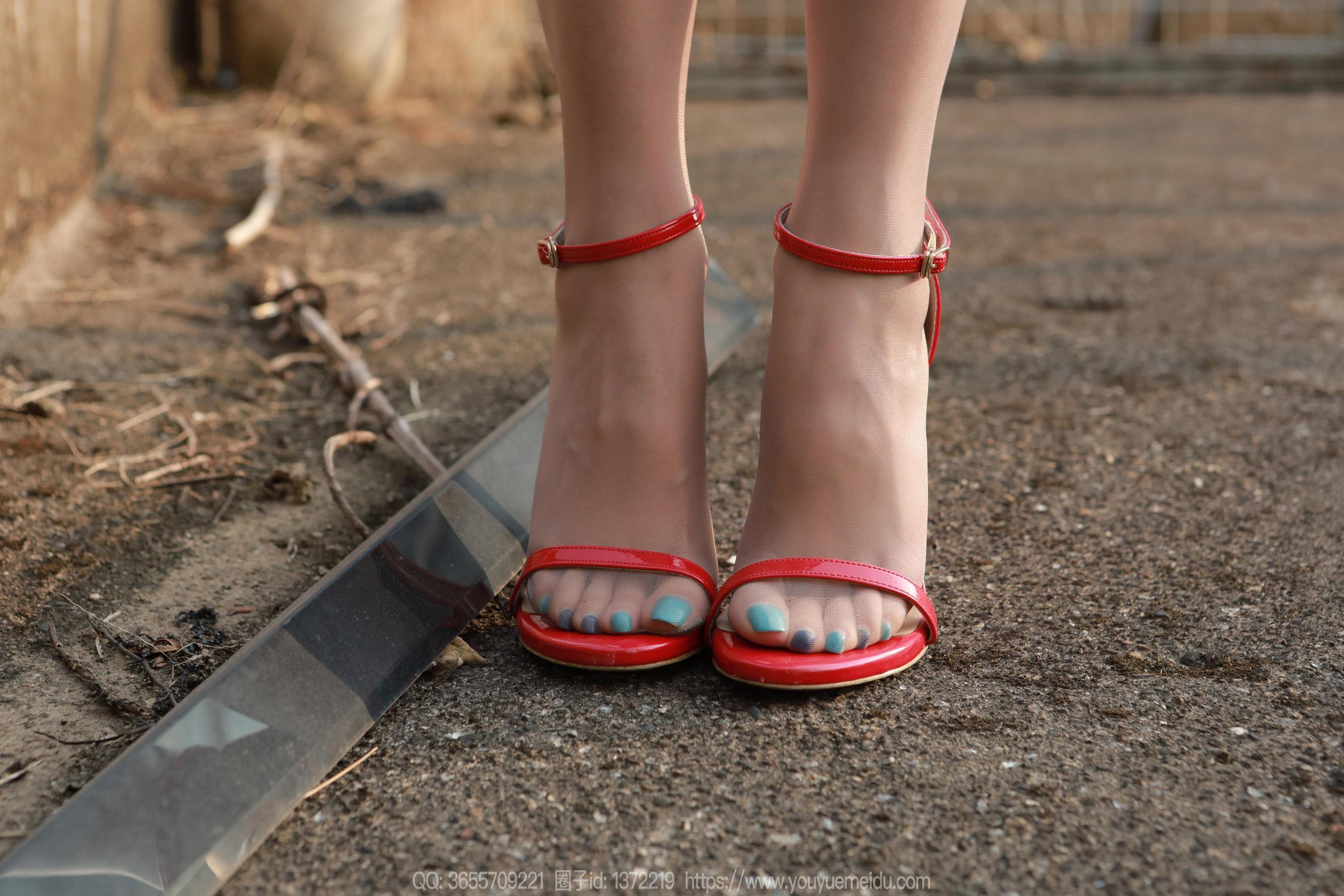 IESS异思趣向 - 模特： 婉萍 《西红柿（上）》_第5张