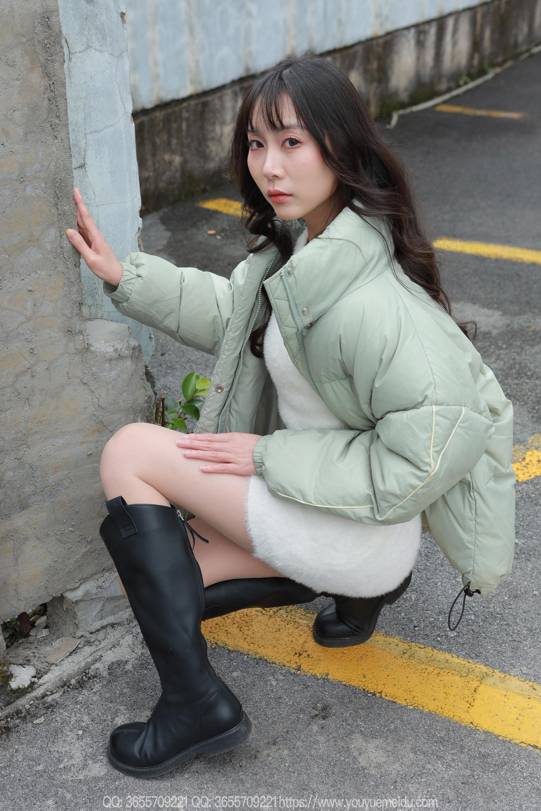 IESS异思趣向 - 模特： 团团 《长靴包臀裙（上）》_第4张