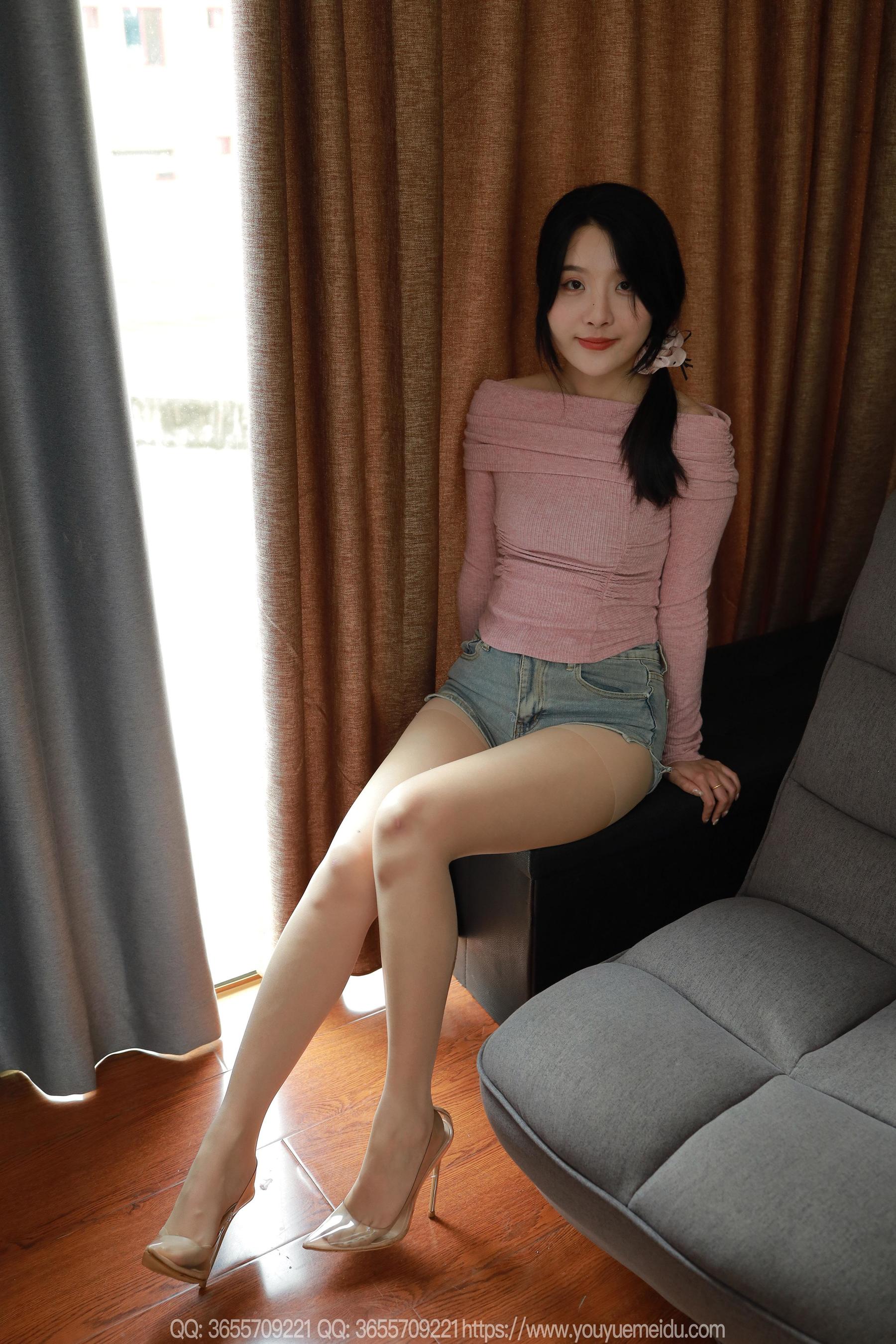 IESS异思趣向 - 模特： 婉萍 《短裤肉丝》_第3张