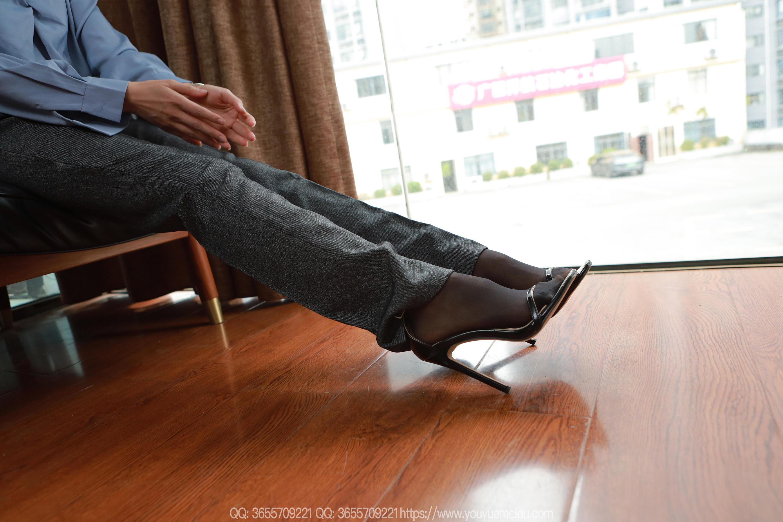 IESS异思趣向 - 模特： 小金 《西裤里丝》_第4张