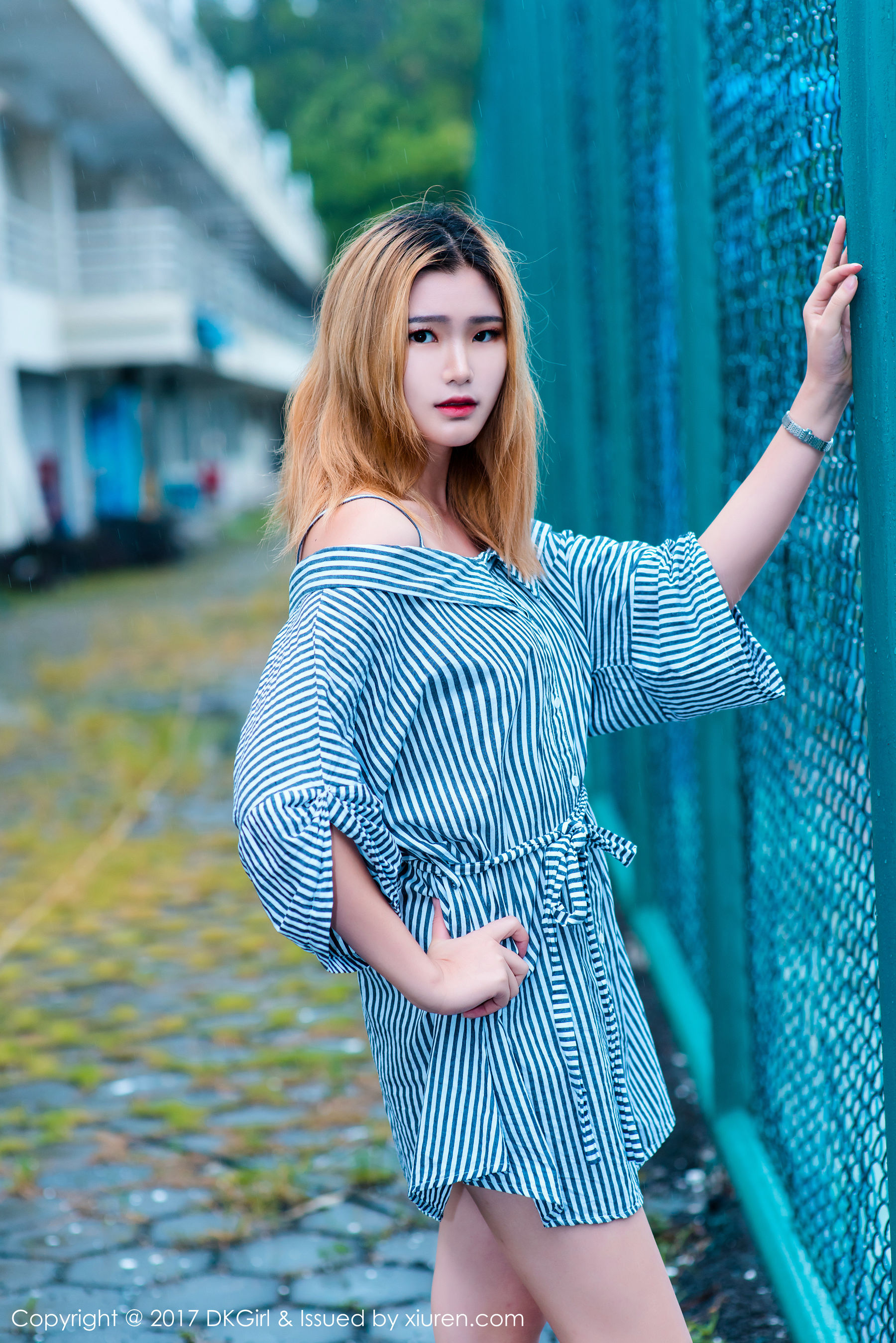 Ting婷婷《172长腿美人，户外大尺度露出》 [御女郎DKGirl] Vol.038_第2张