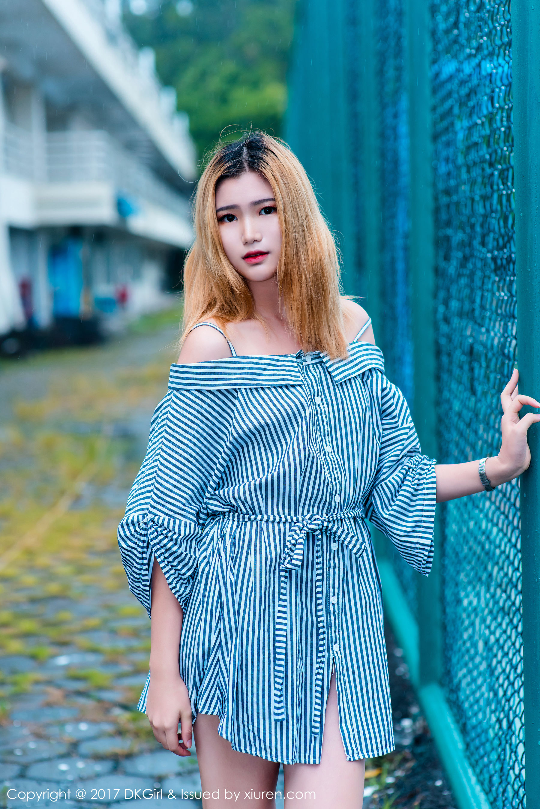 Ting婷婷《172长腿美人，户外大尺度露出》 [御女郎DKGirl] Vol.038_第3张