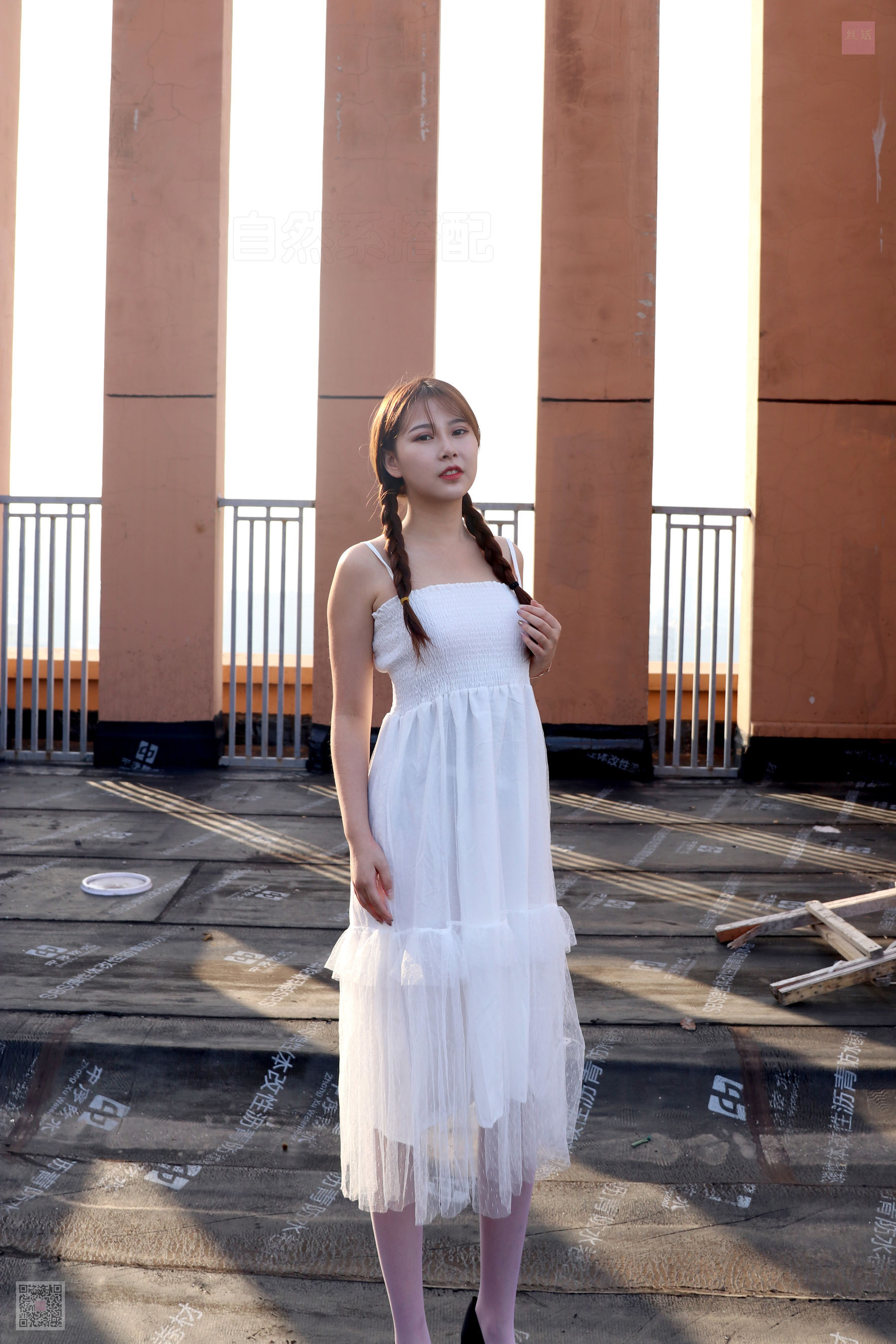 [思话SiHua] SH021 苏羽 天台起舞的少女_第1张