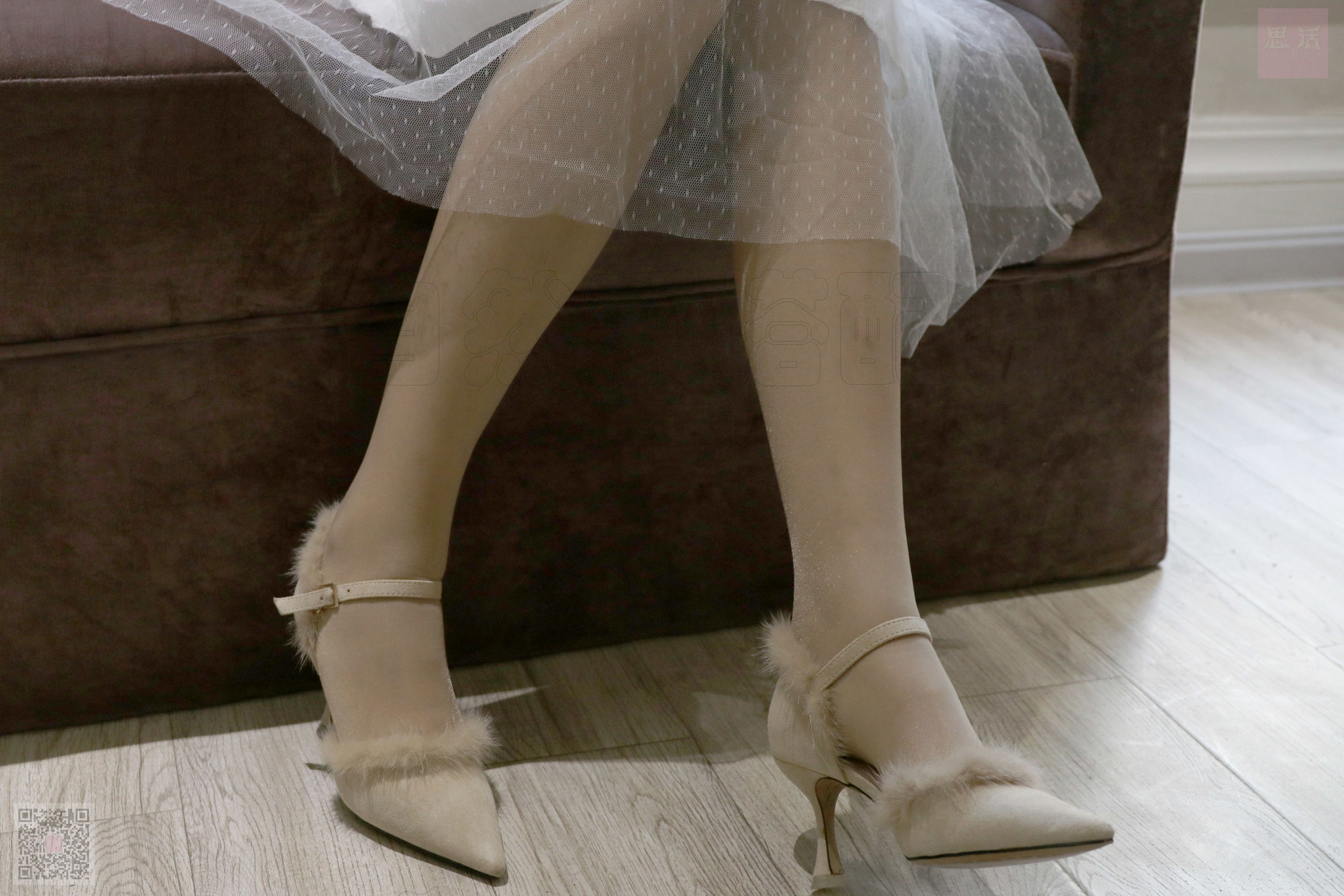 [思话SiHua] SH033 子琦 麻花辫女孩的白我连衣裙_第3张