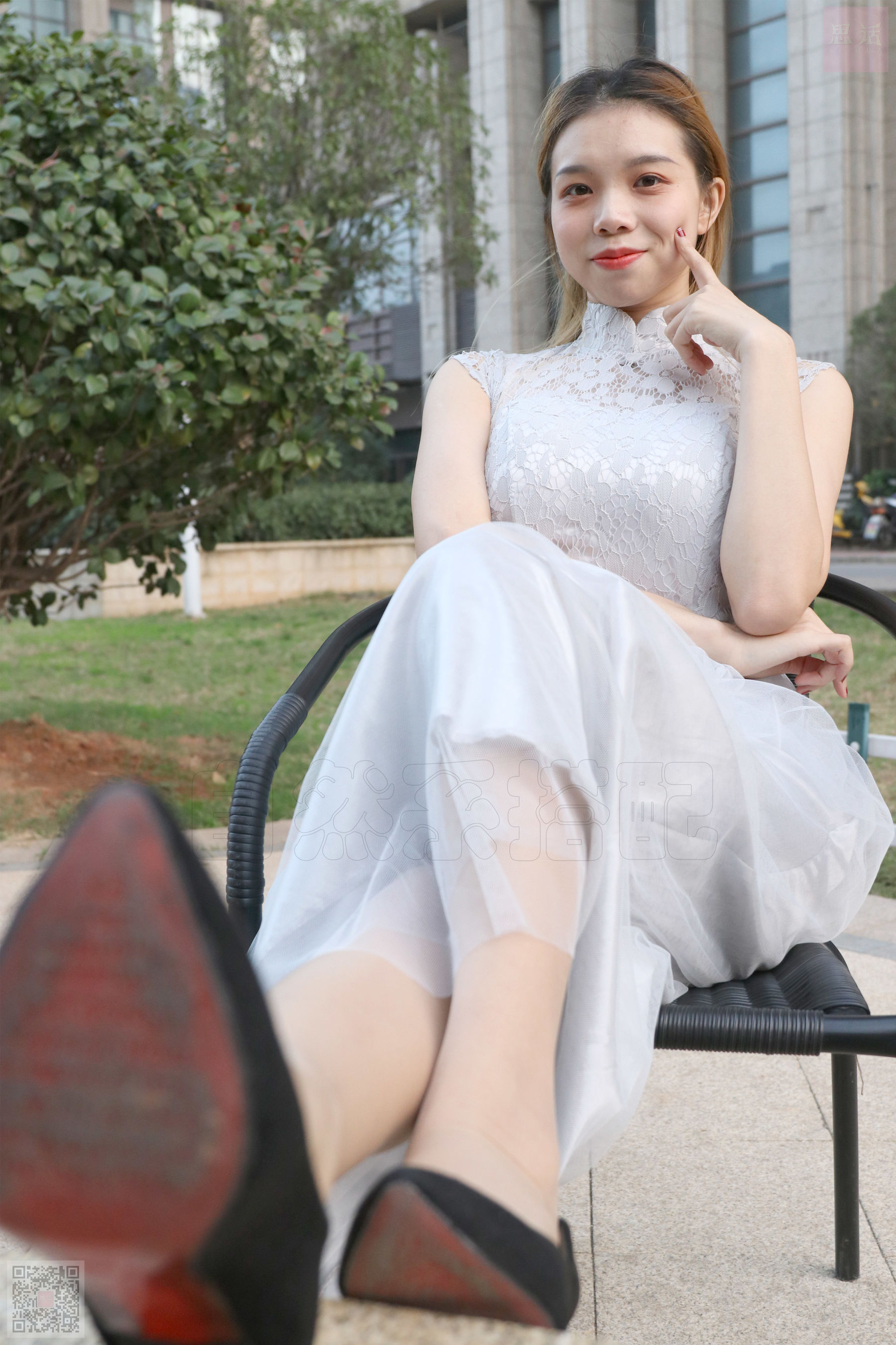 [思话SiHua] SH034 小俏 花园里迷路的小伴娘_第5张