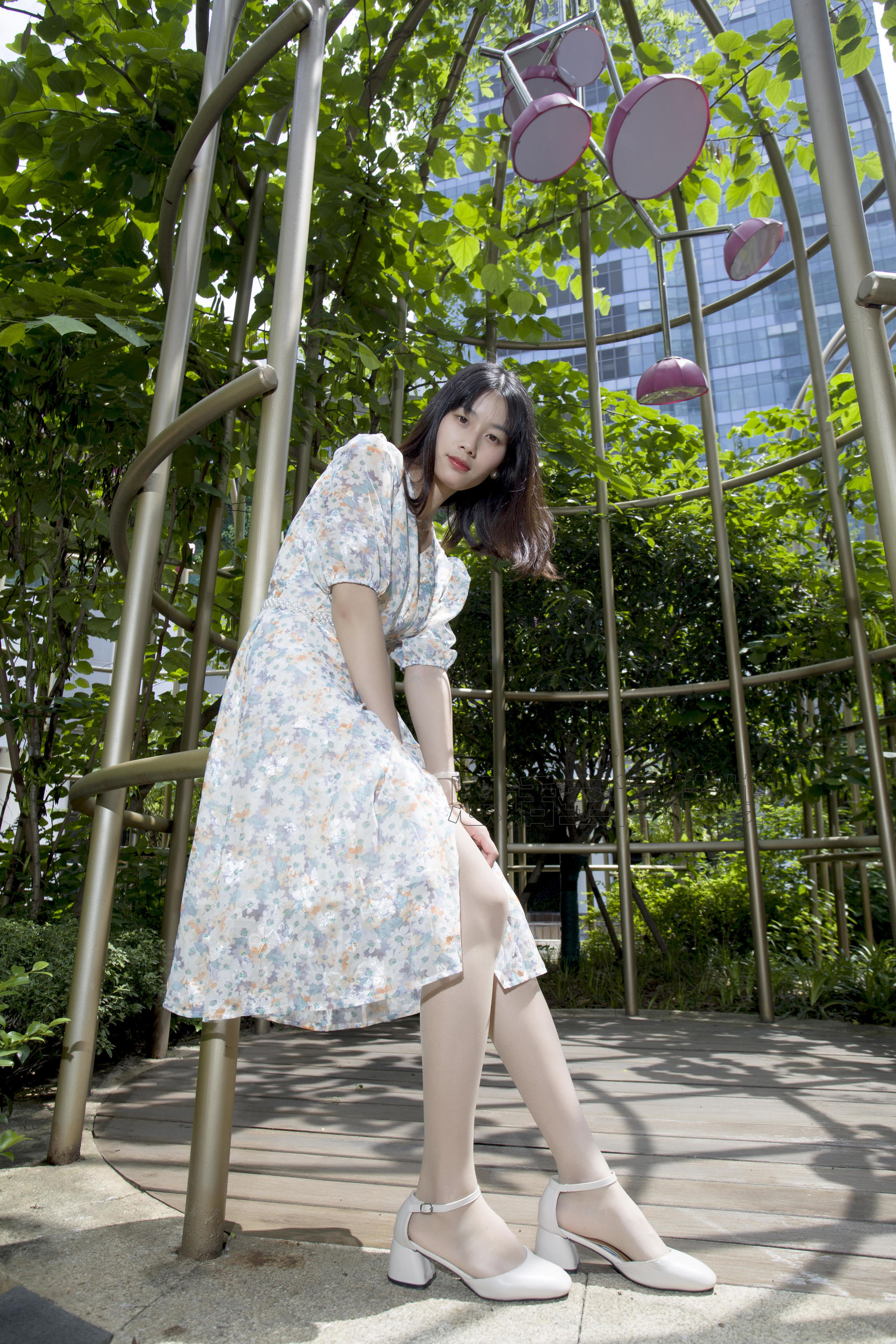 [思话SiHua] SH119 诗韵 印花裙的都市美感_第4张