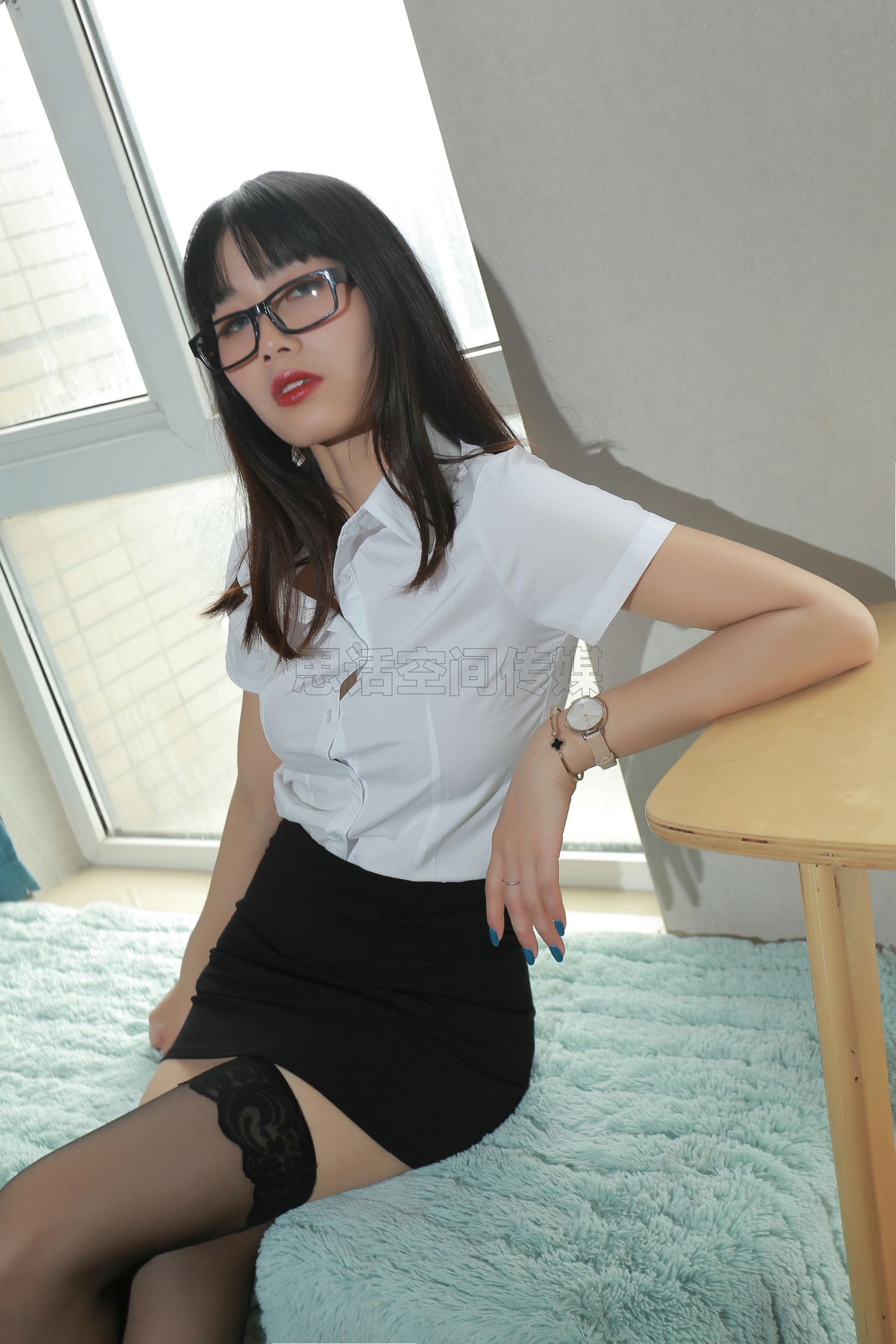 [思话SiHua] SH164 诗诗 诗诗的曼妙黑丝_第4张