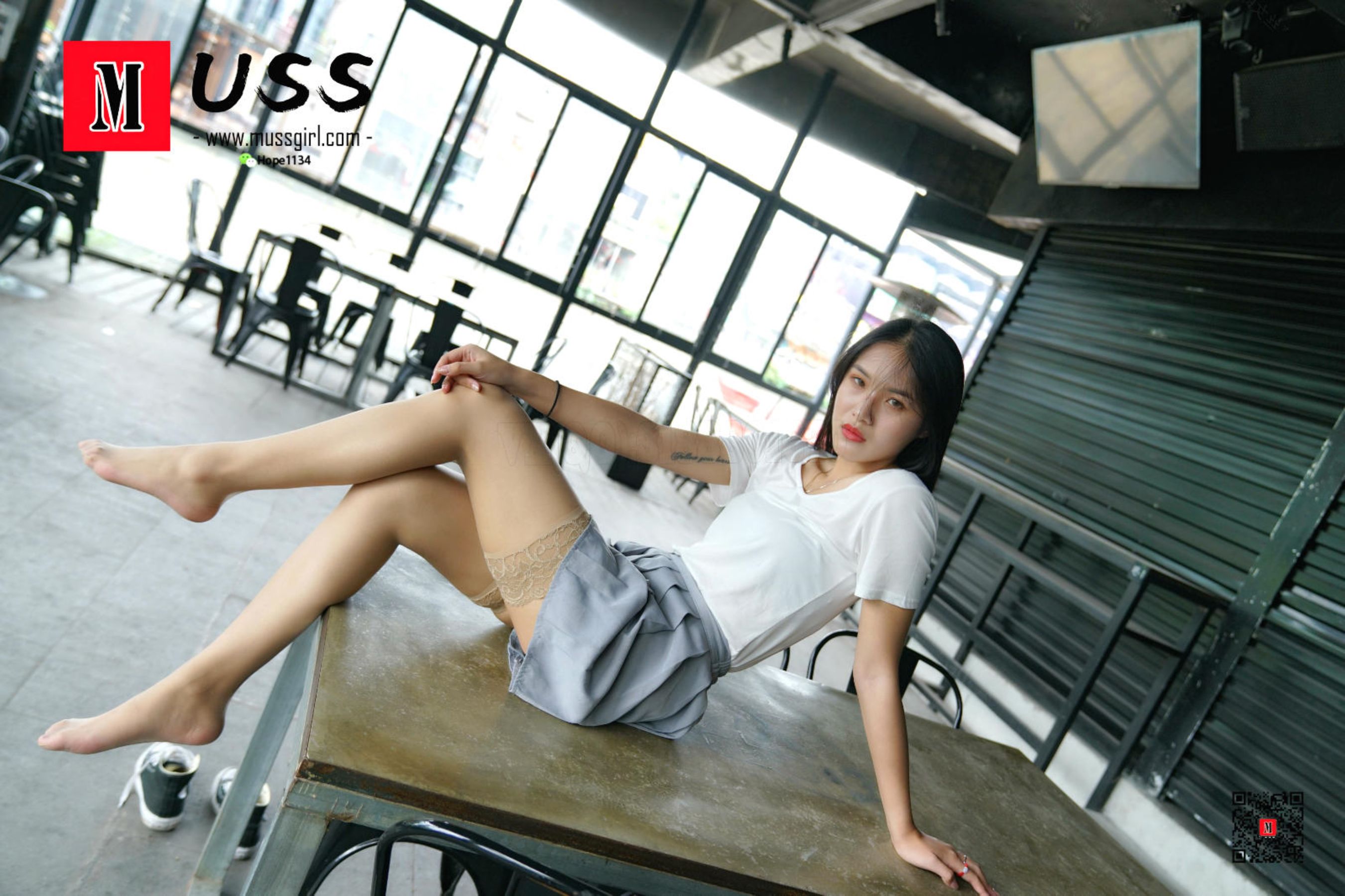 [慕丝女郎MussGirl] No.051 阿花－黑色连衣裙丰盈少女_第1张