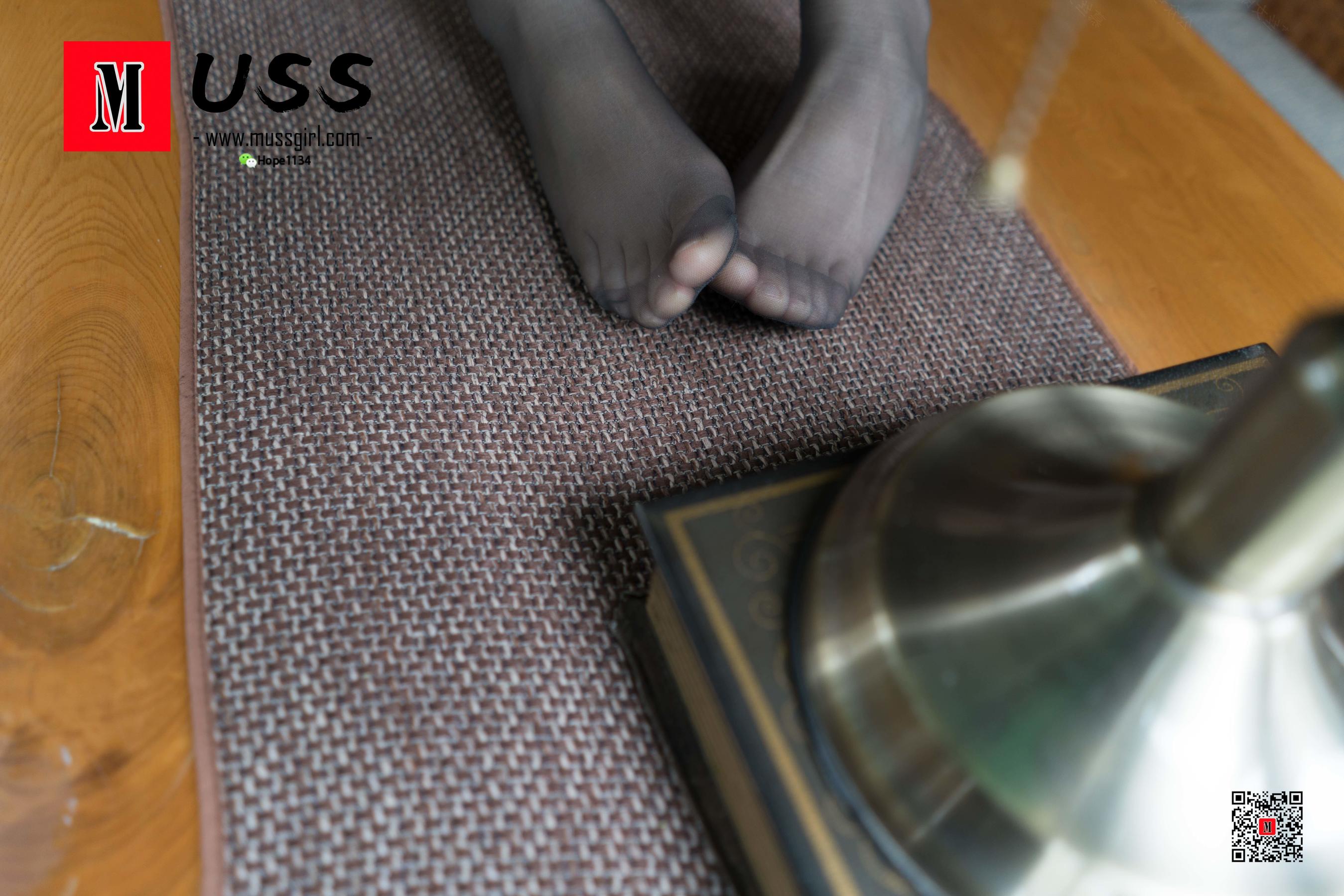 [慕丝女郎MussGirl] No.062 黑丝小红_第2张