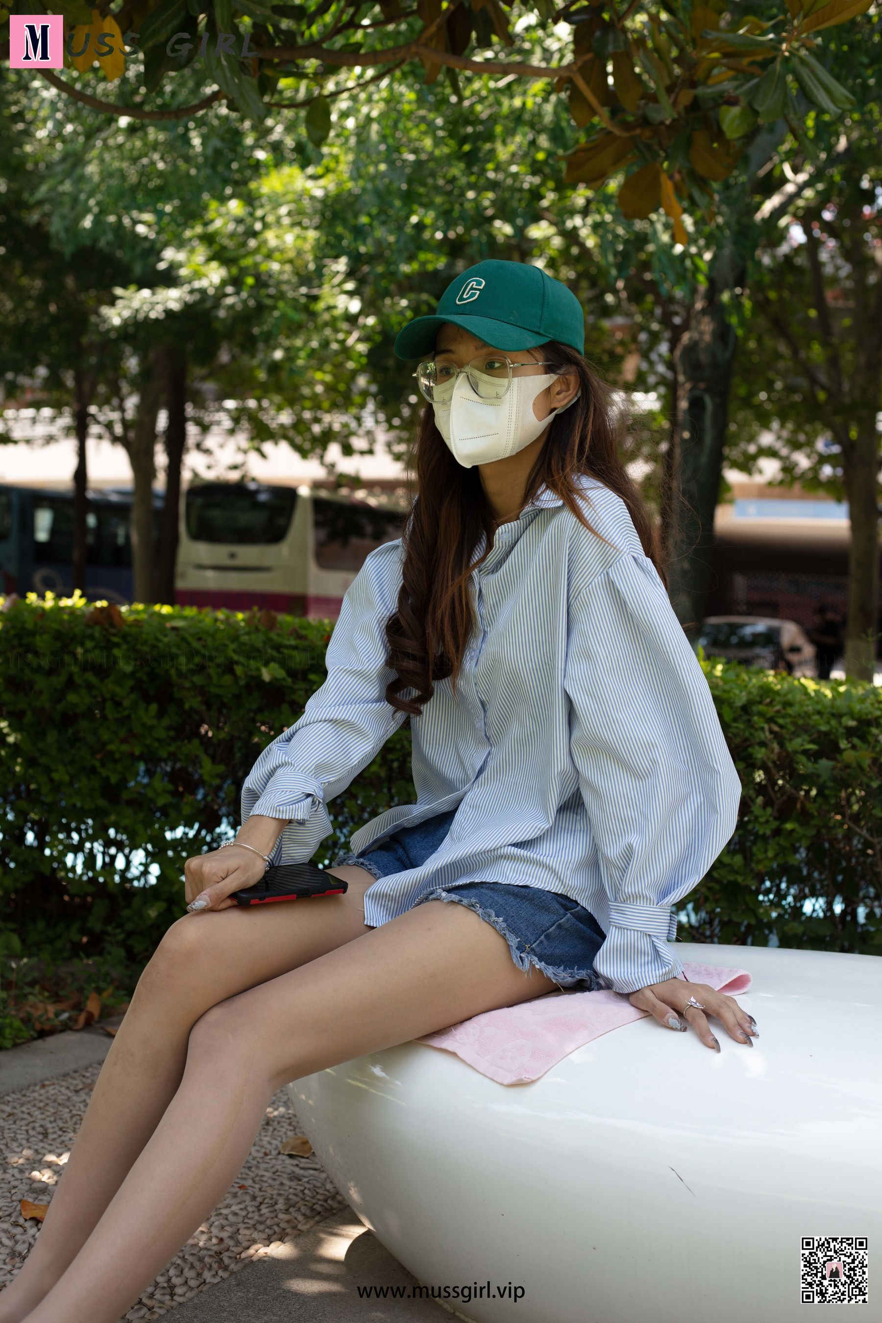 [慕丝女郎MussGirl] No.135 牛仔热裤肉丝美女_第5张