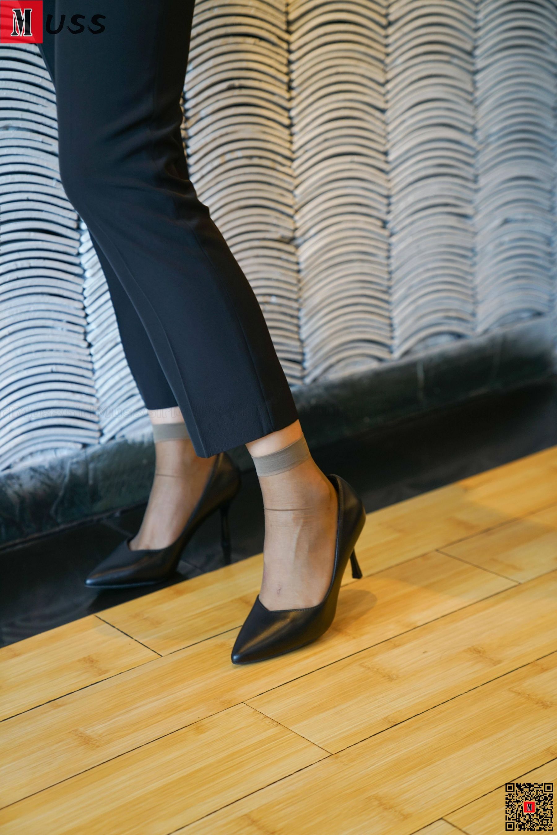 [慕丝女郎MussGirl] No.142 制服短丝高跟白领_第4张