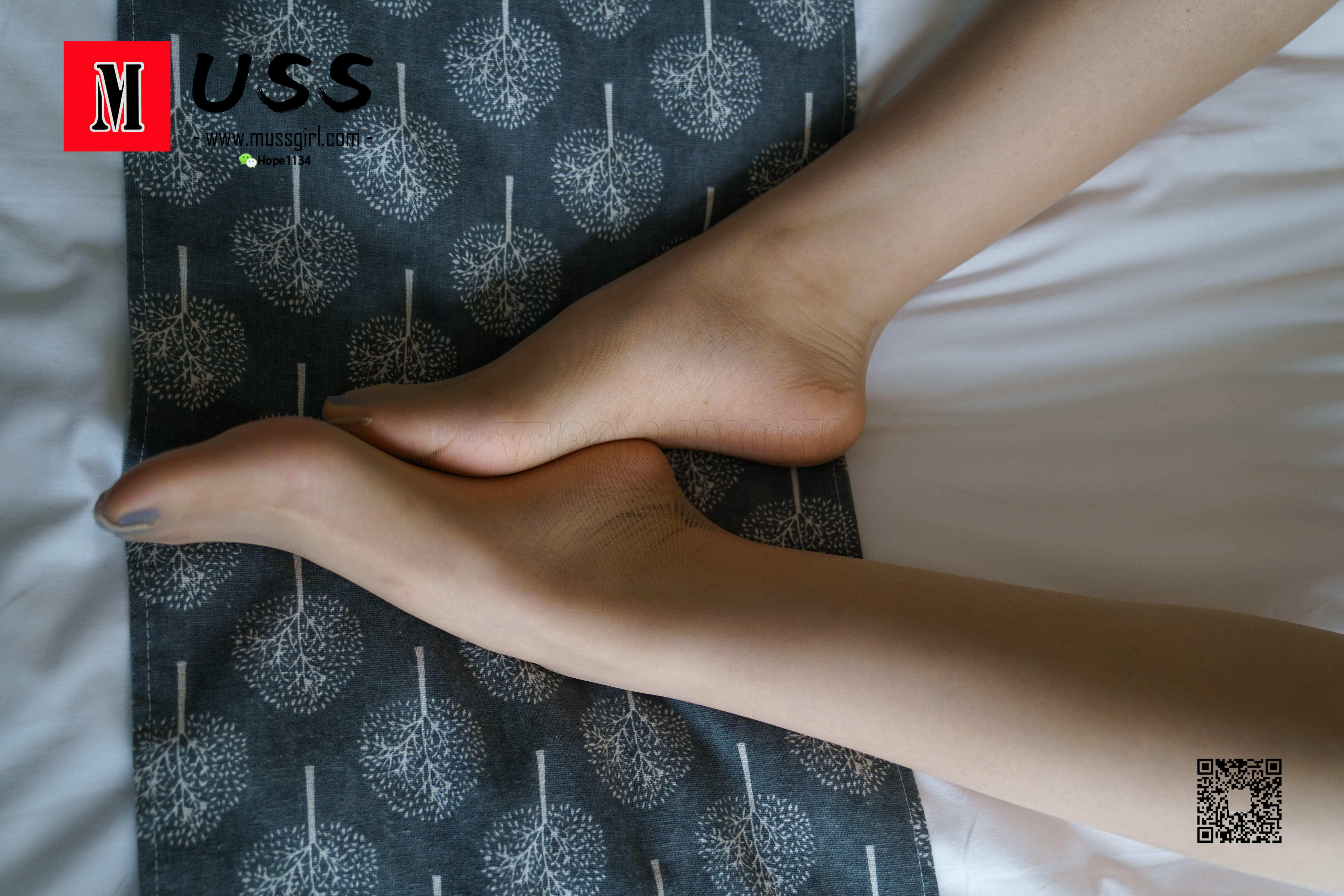 [慕丝女郎MussGirl] No.162 很好看的茜茜的美腿_第1张