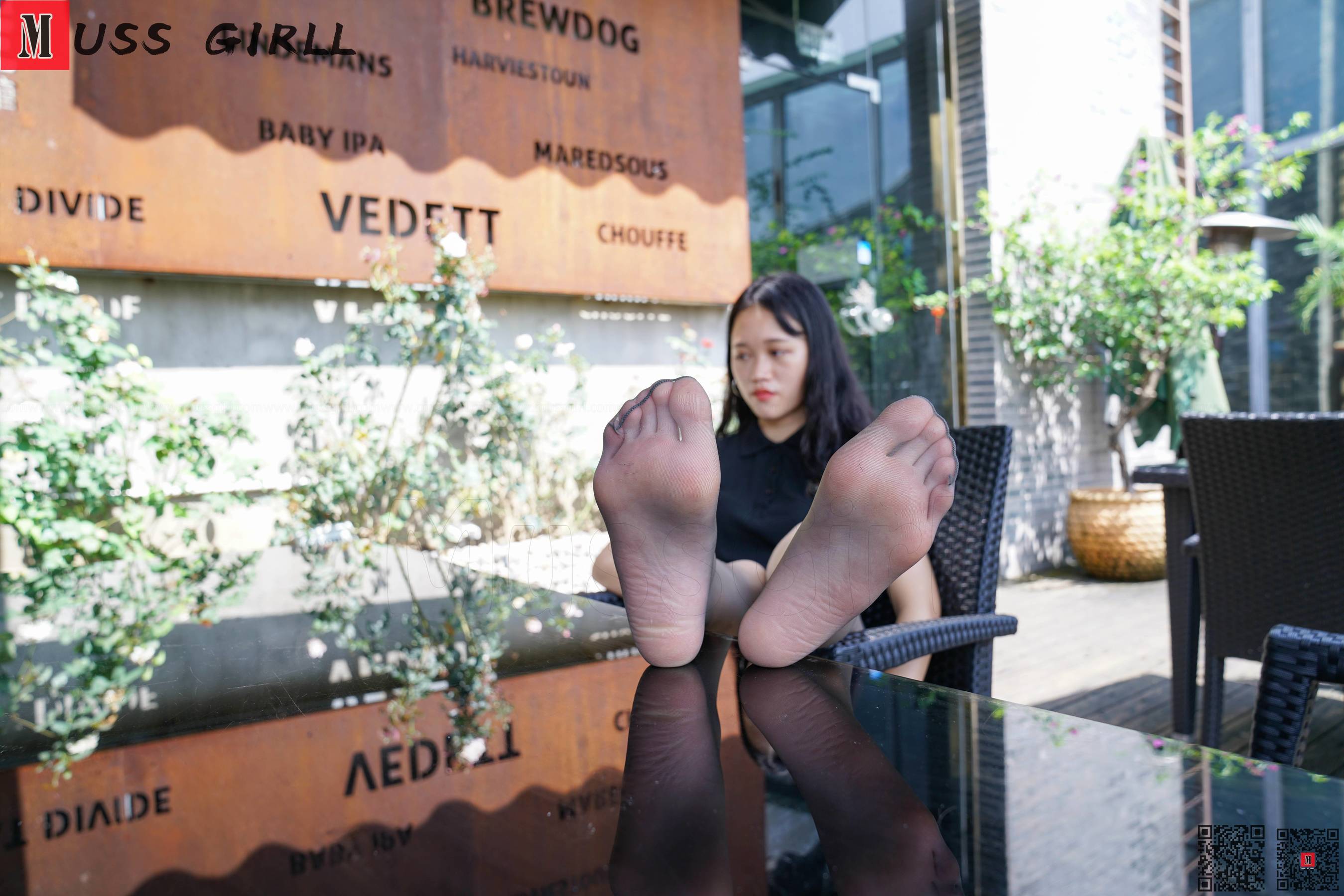 [慕丝女郎MussGirl] No.197 黑丝连衣裙_第4张