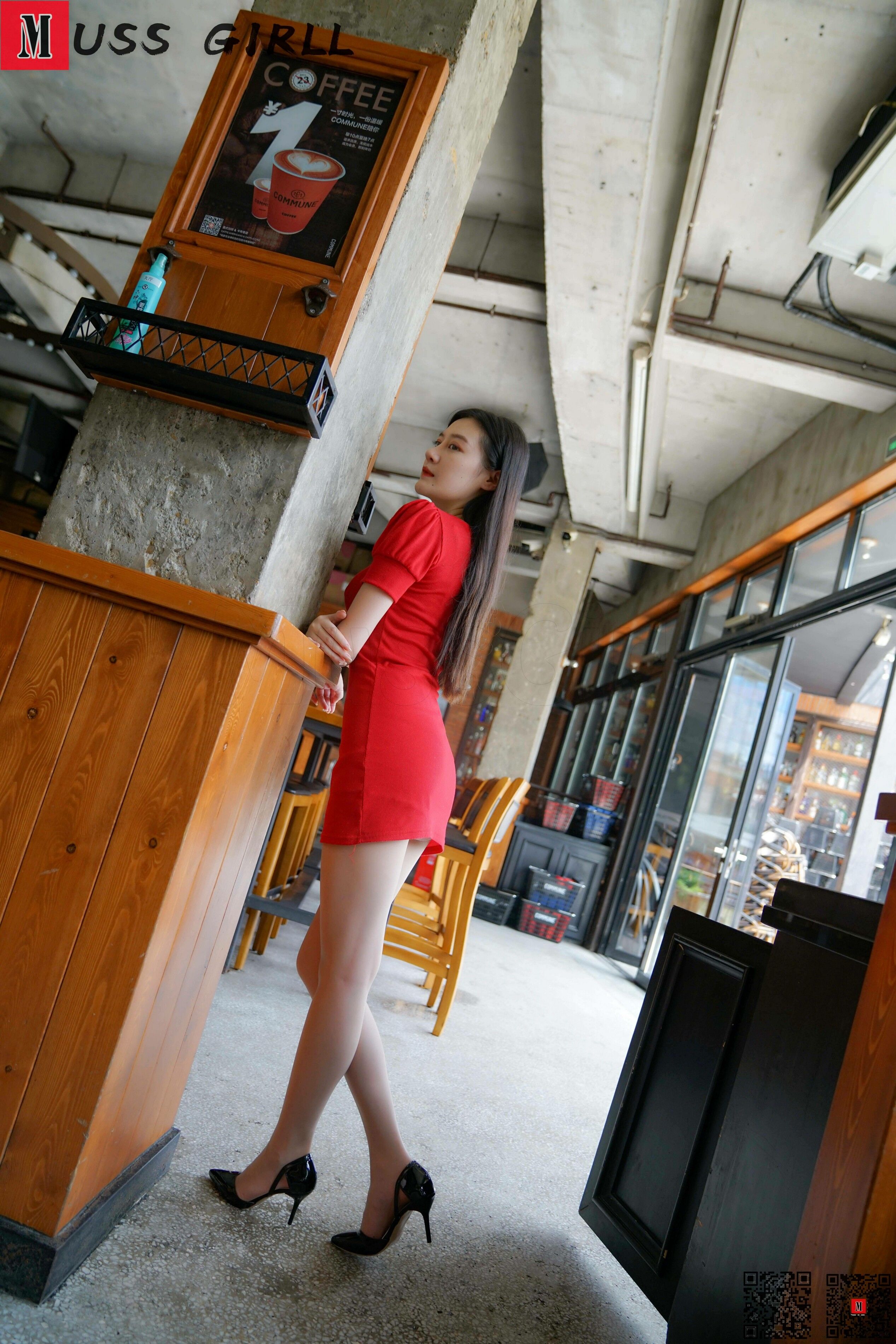 [慕丝女郎MussGirl] No.248 火辣红裙高跟_第3张