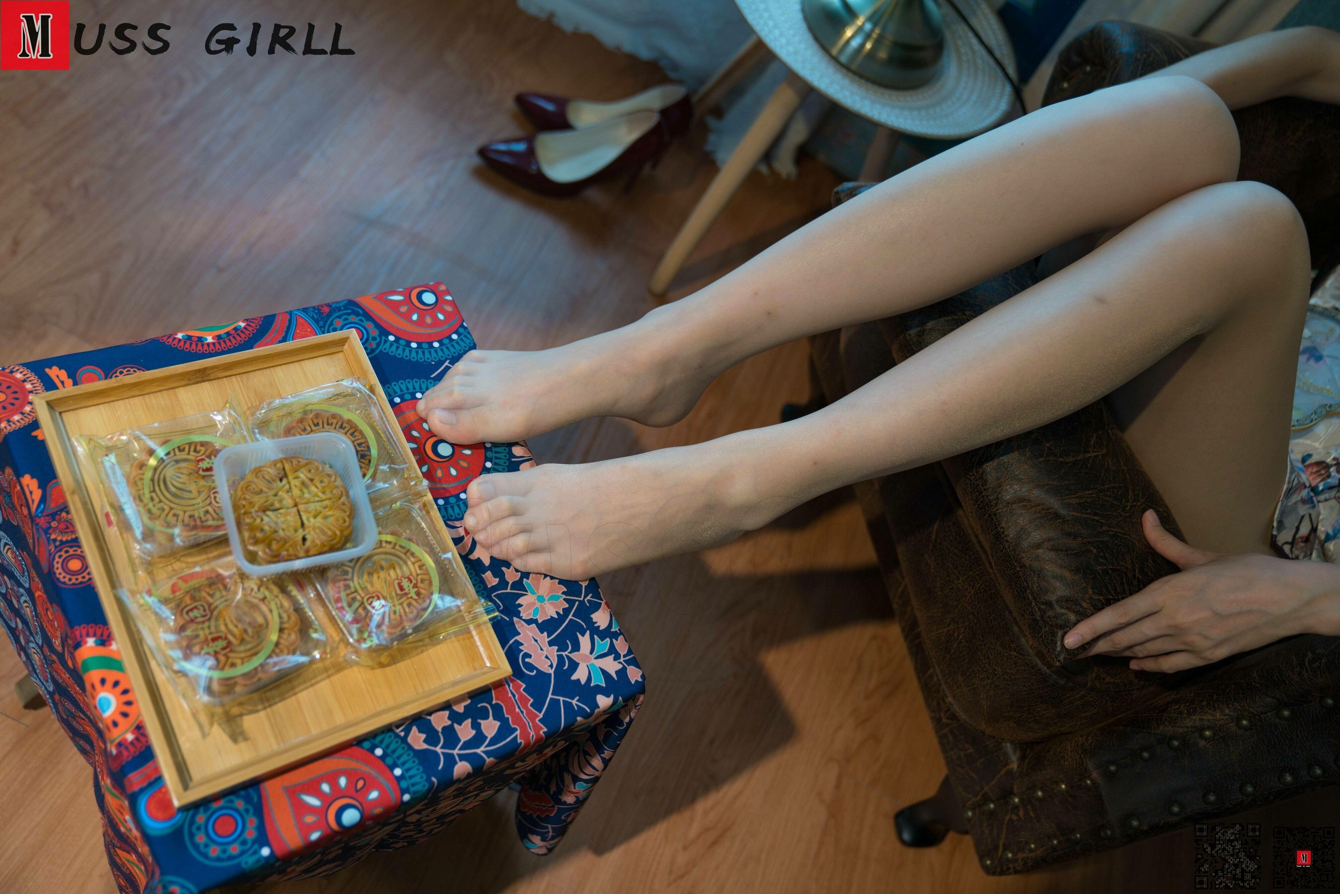 [慕丝女郎MussGirl] No.271 碎花短旗袍_第2张