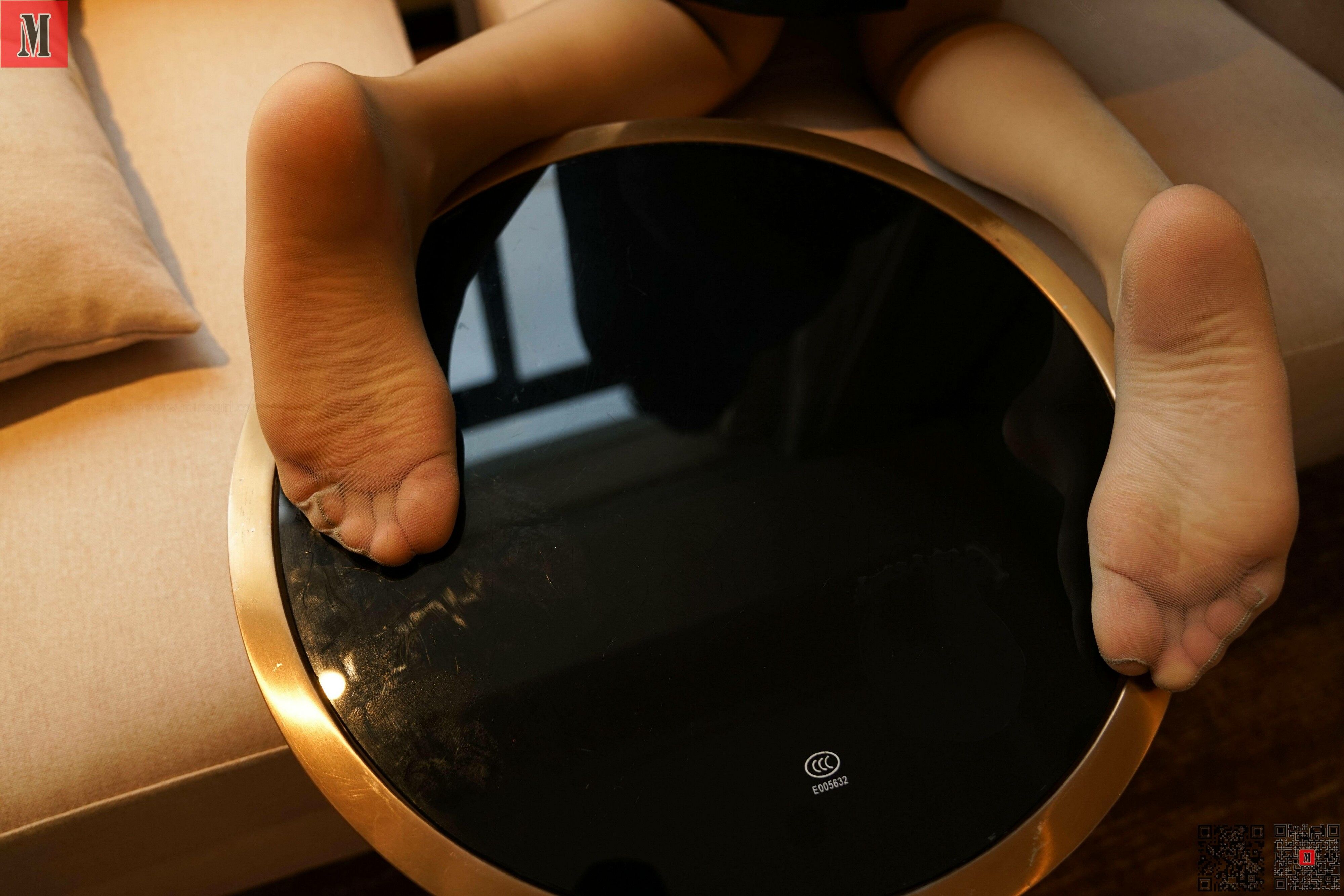 [慕丝女郎MussGirl] No.307 空姐黄颖与我私会酒店学习摄影_第1张