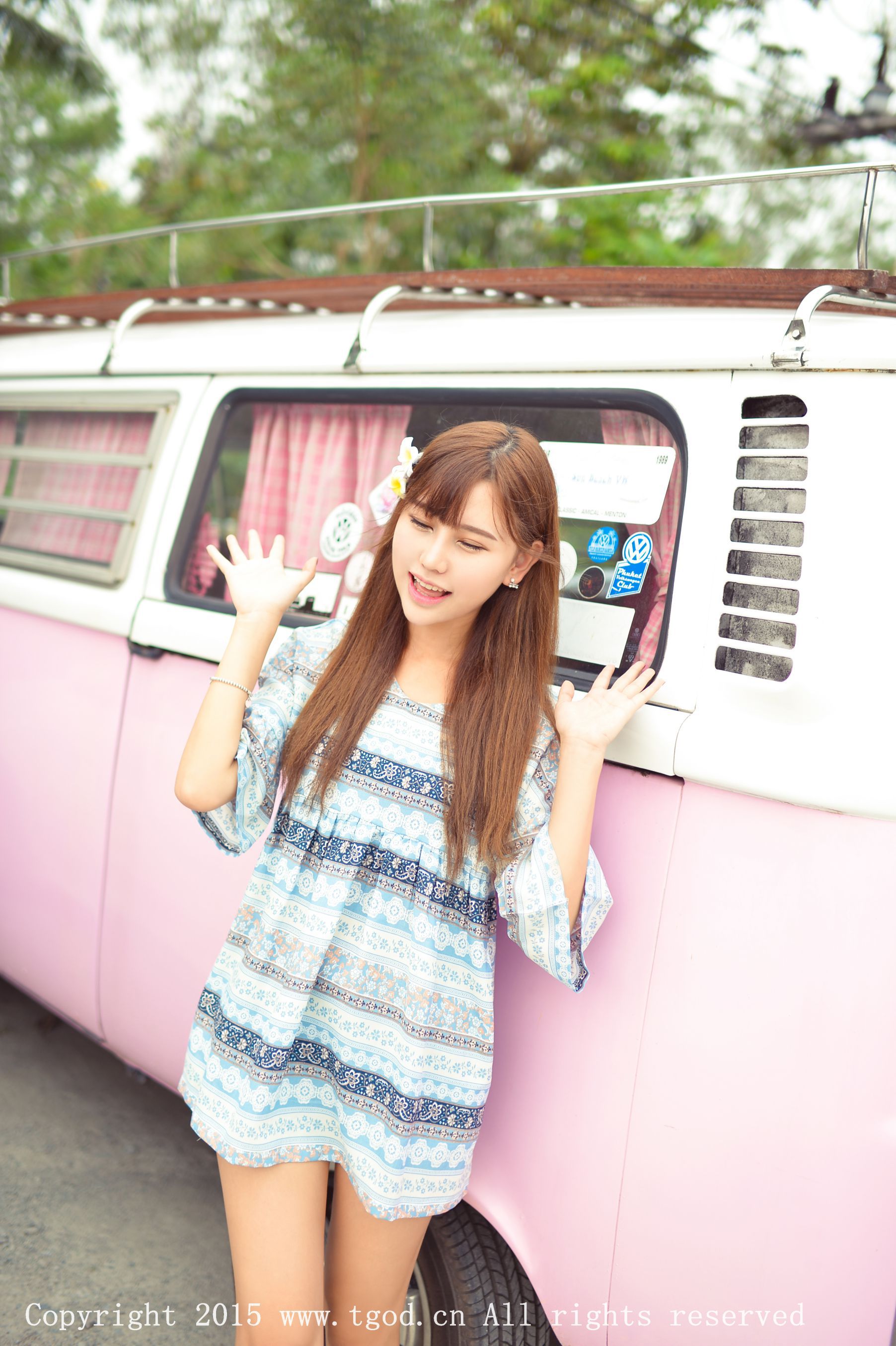 Milk楚楚《普吉岛旅拍》短裙、比基尼系列 [TGOD推女神] 写真集_第1张