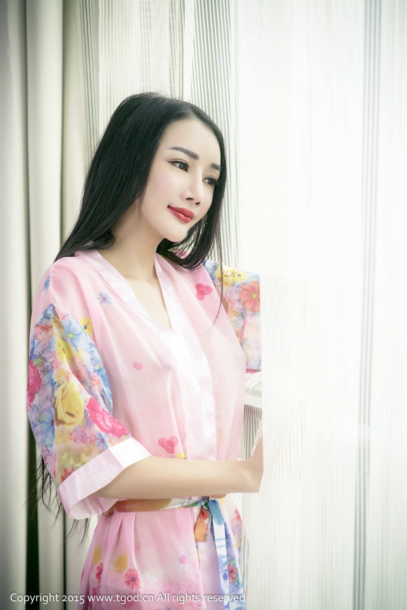 婕西儿《甜美性感 大波来袭》第一辑 [TGOD推女神] 写真集_第4张