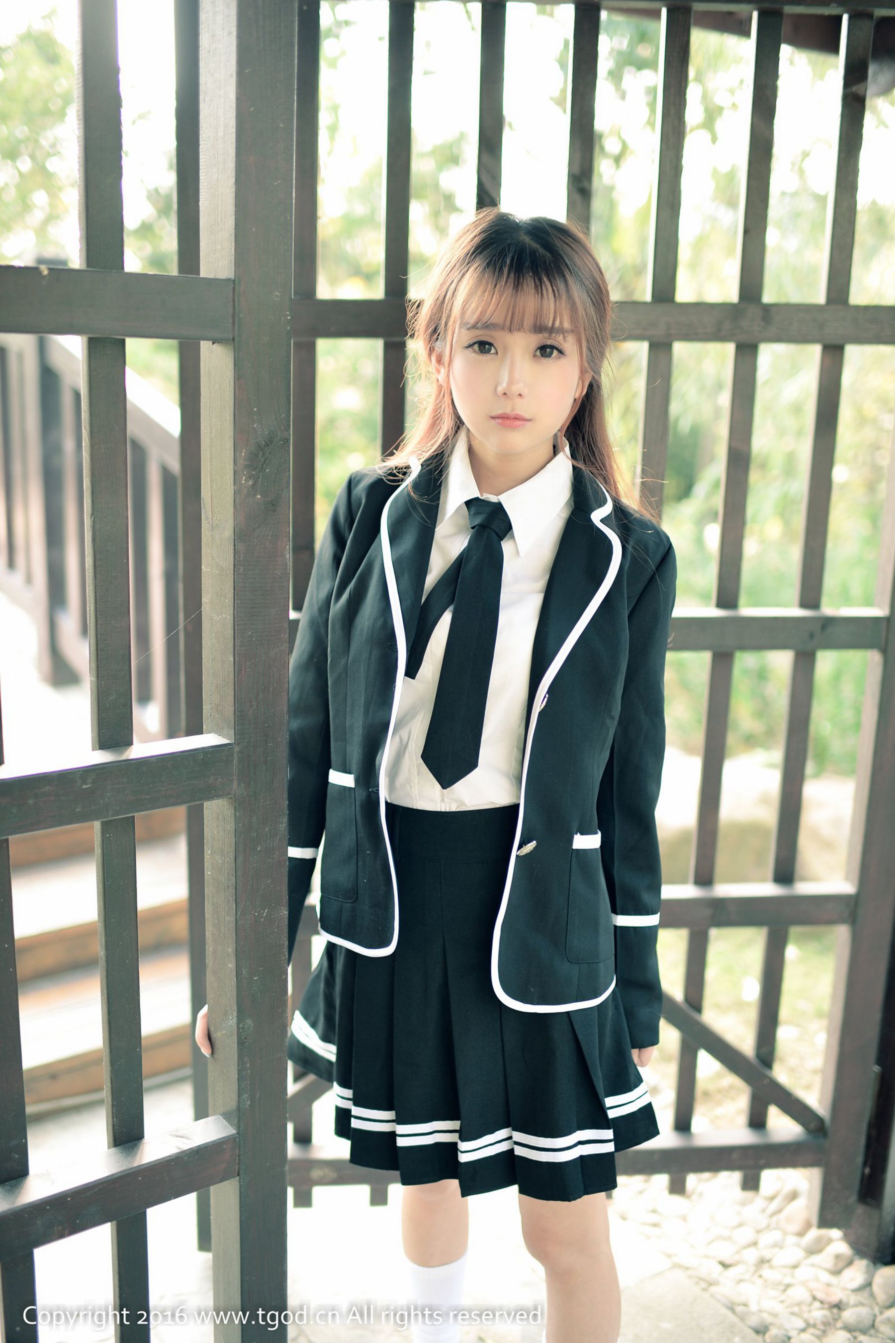 小九Vin《校服萝莉教主》 [推女神TGOD]_第2张