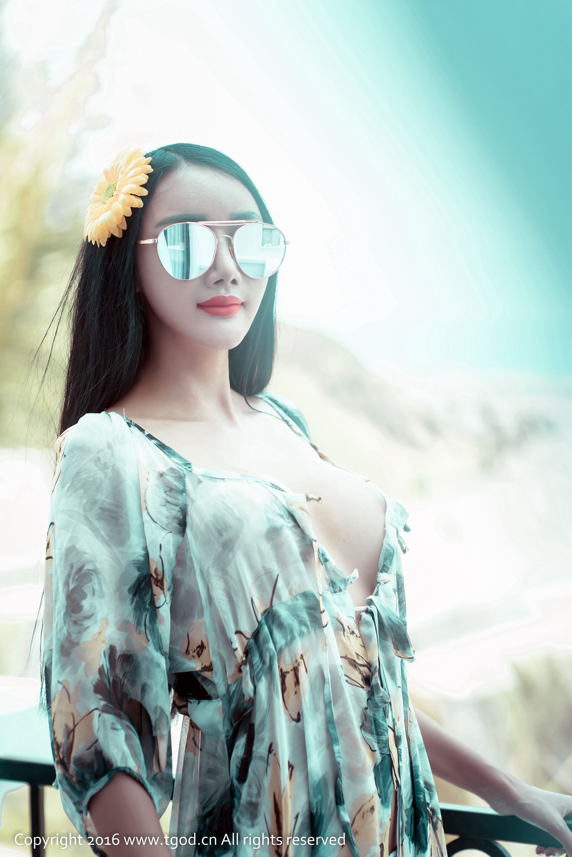 婕西儿jessie《性感翘臀大长腿》 [推女神TGOD]_第1张