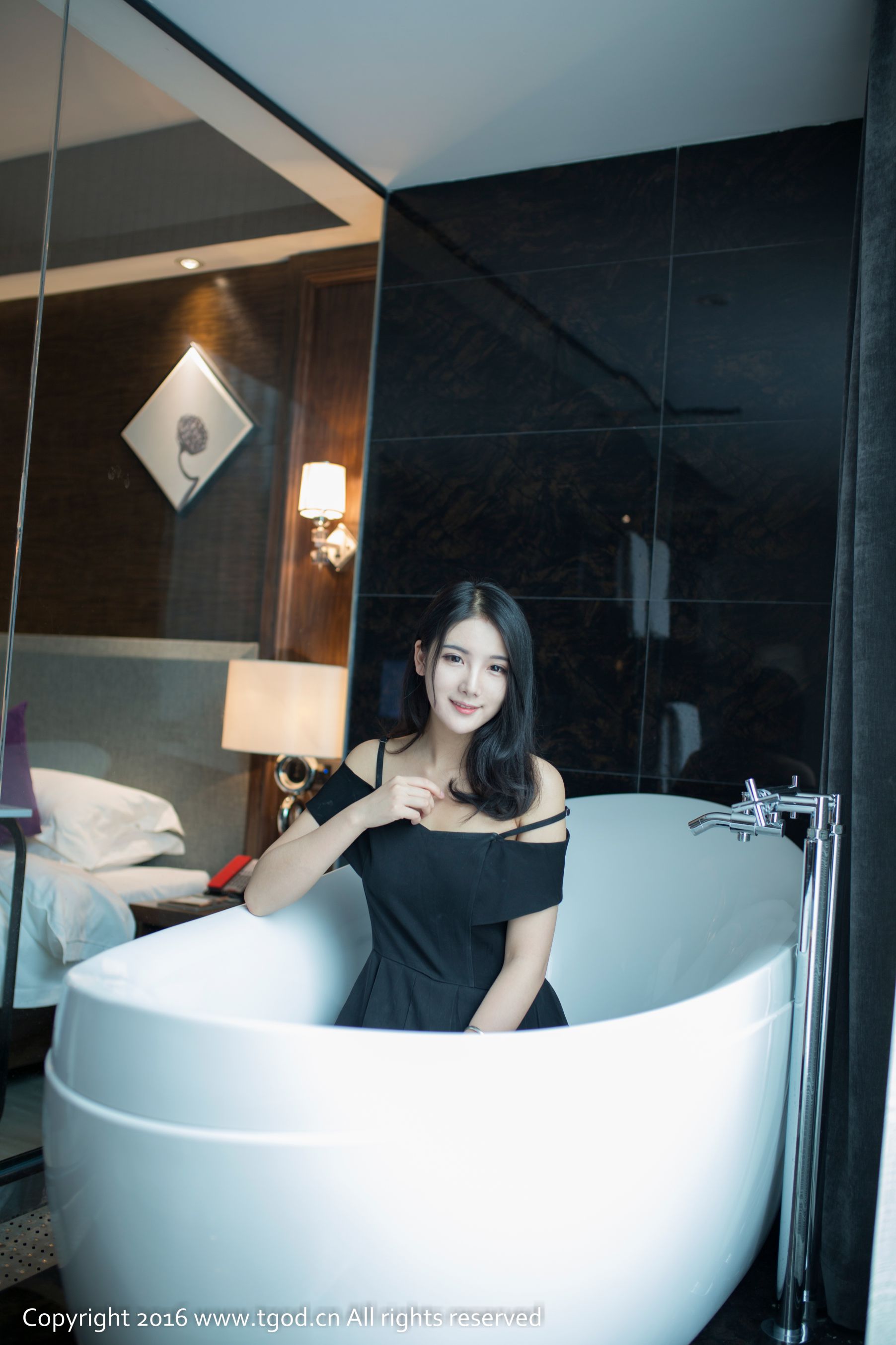 莓ya《难以抗拒的魅惑女神》 [推女神TGOD]_第3张