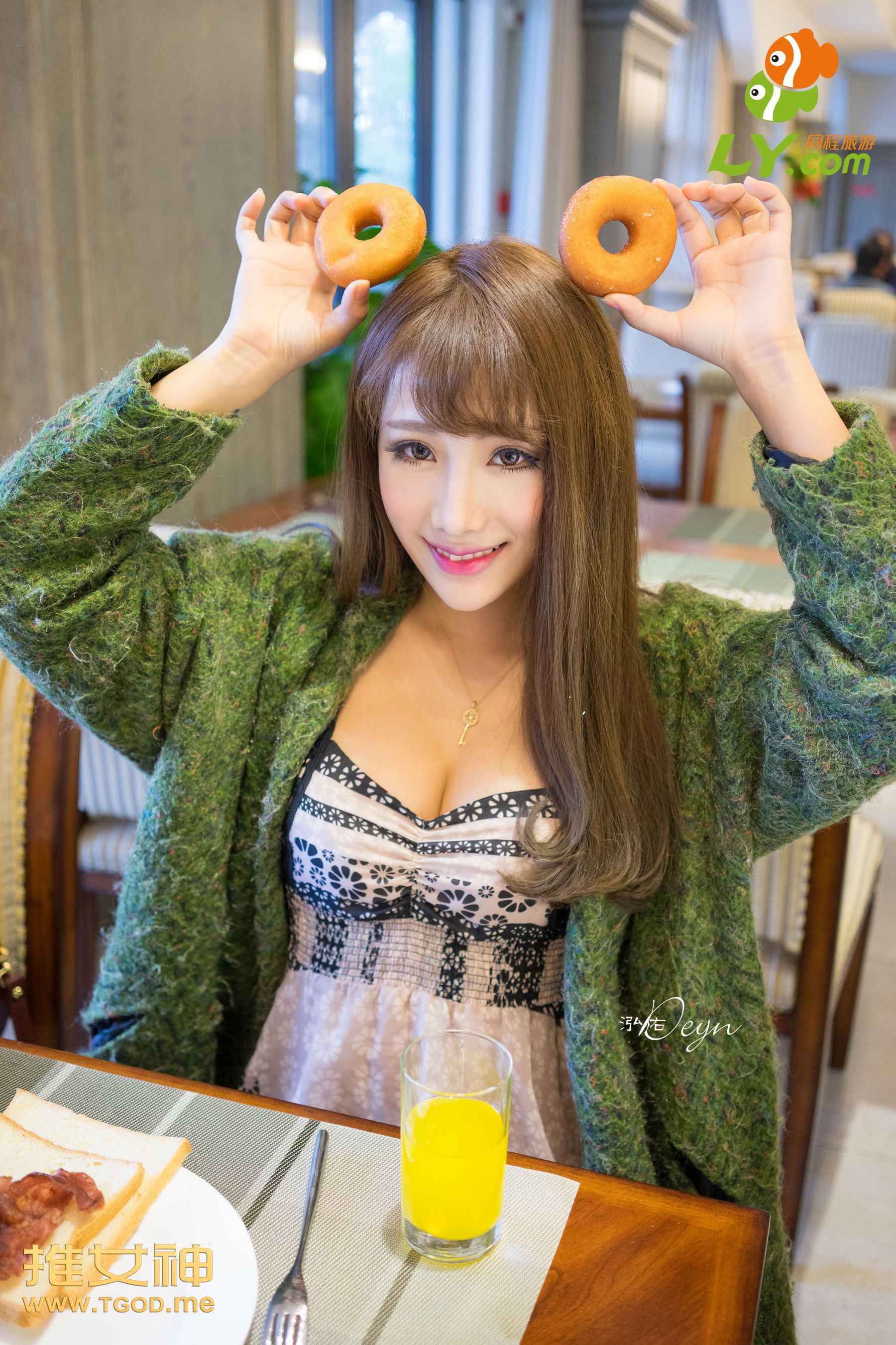 朱若慕Akiki 《女神去哪儿第15期》 [TGOD推女神] 写真集_第2张