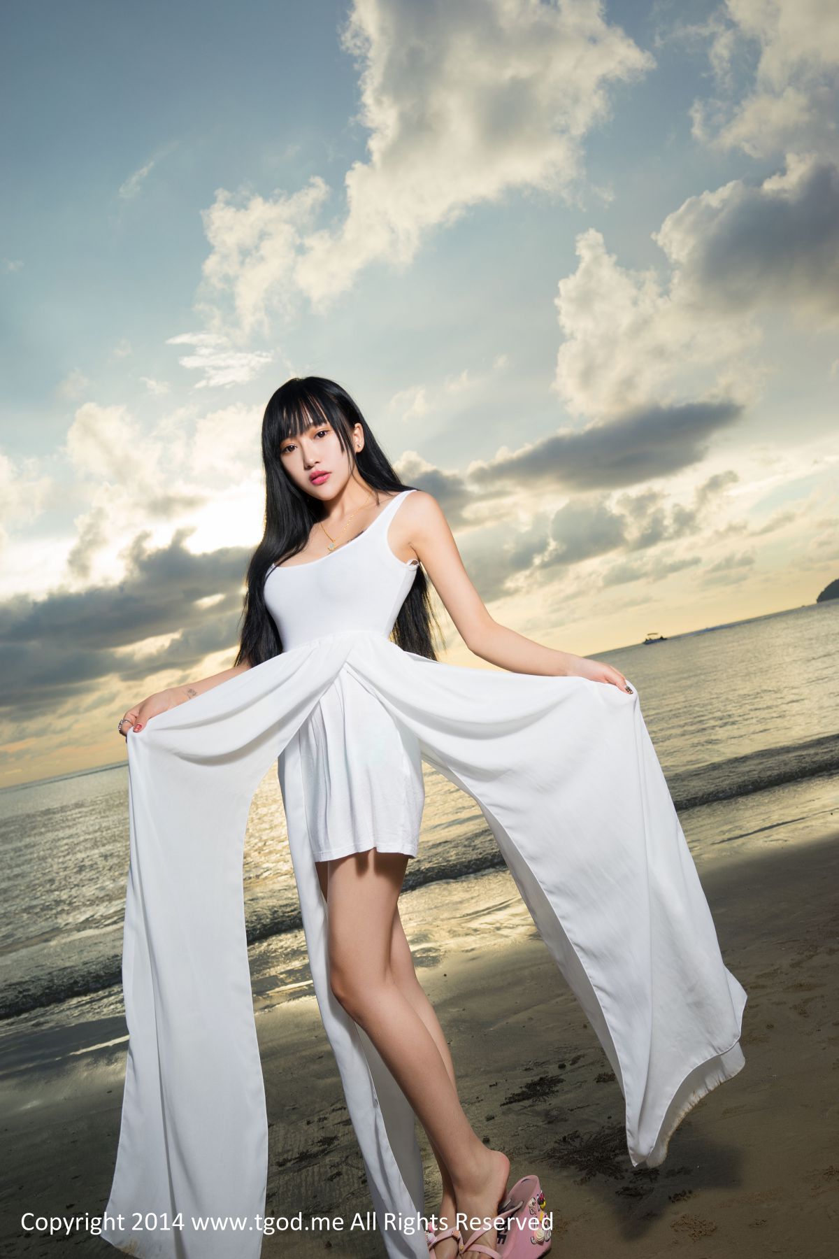 杨上萱《快乐的美丽》 [TGOD推女神] 写真集_第4张