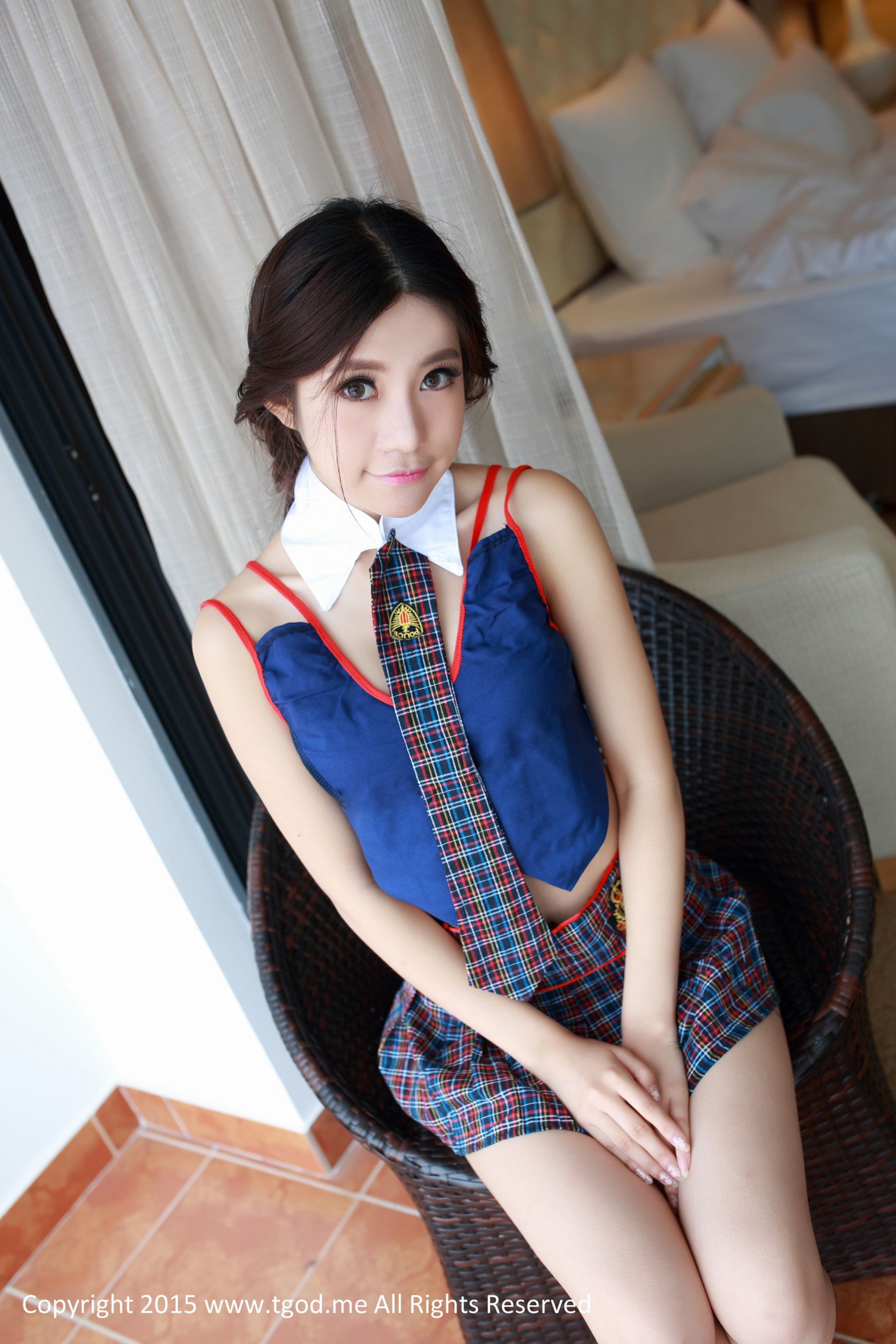 绮里嘉Ula《校花的英伦女王范》 [TGOD推女神] 写真集_第1张