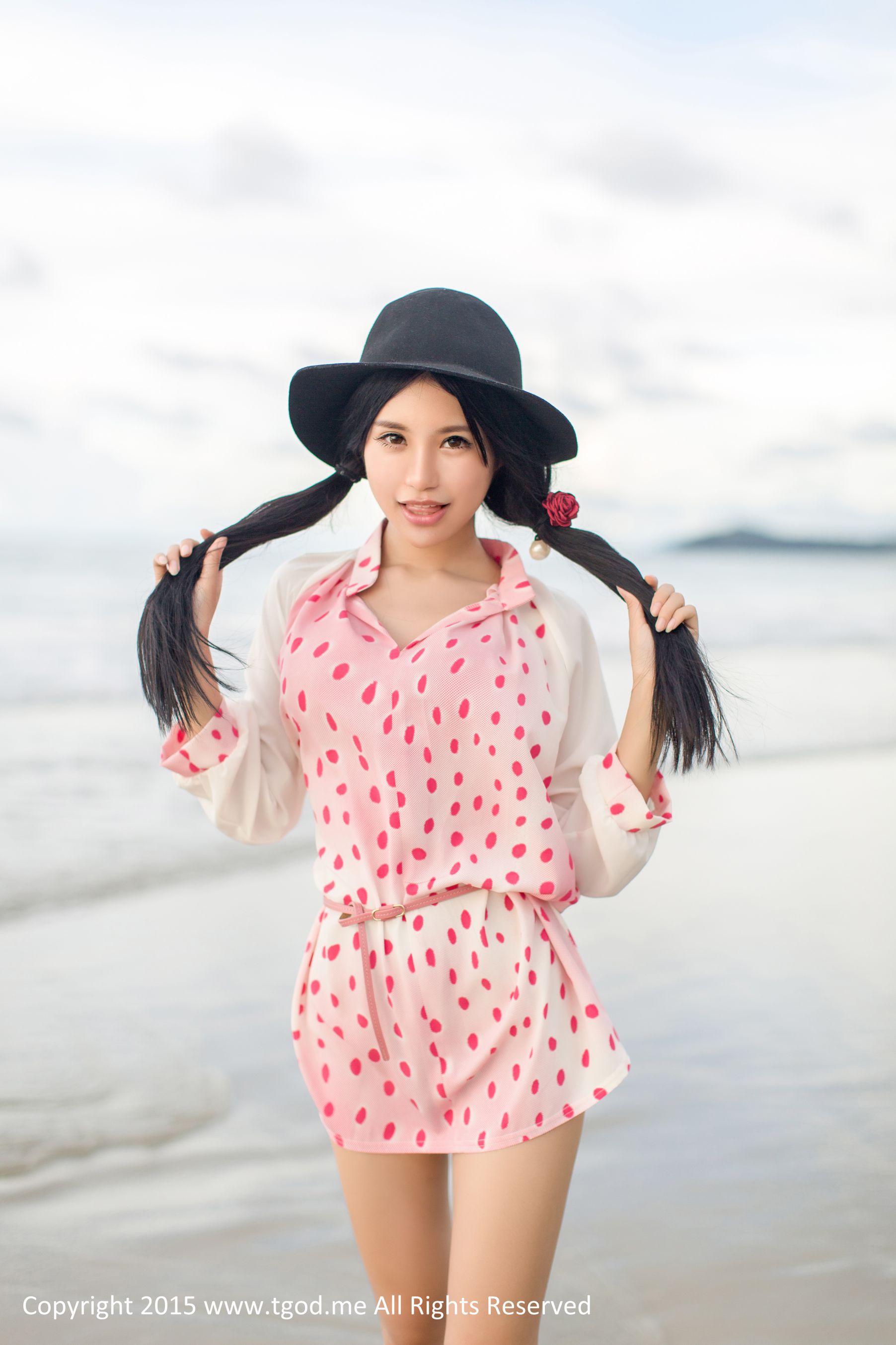 绮里嘉ula《乖乖女仆俏佳人》 [TGOD推女神] 写真集_第1张