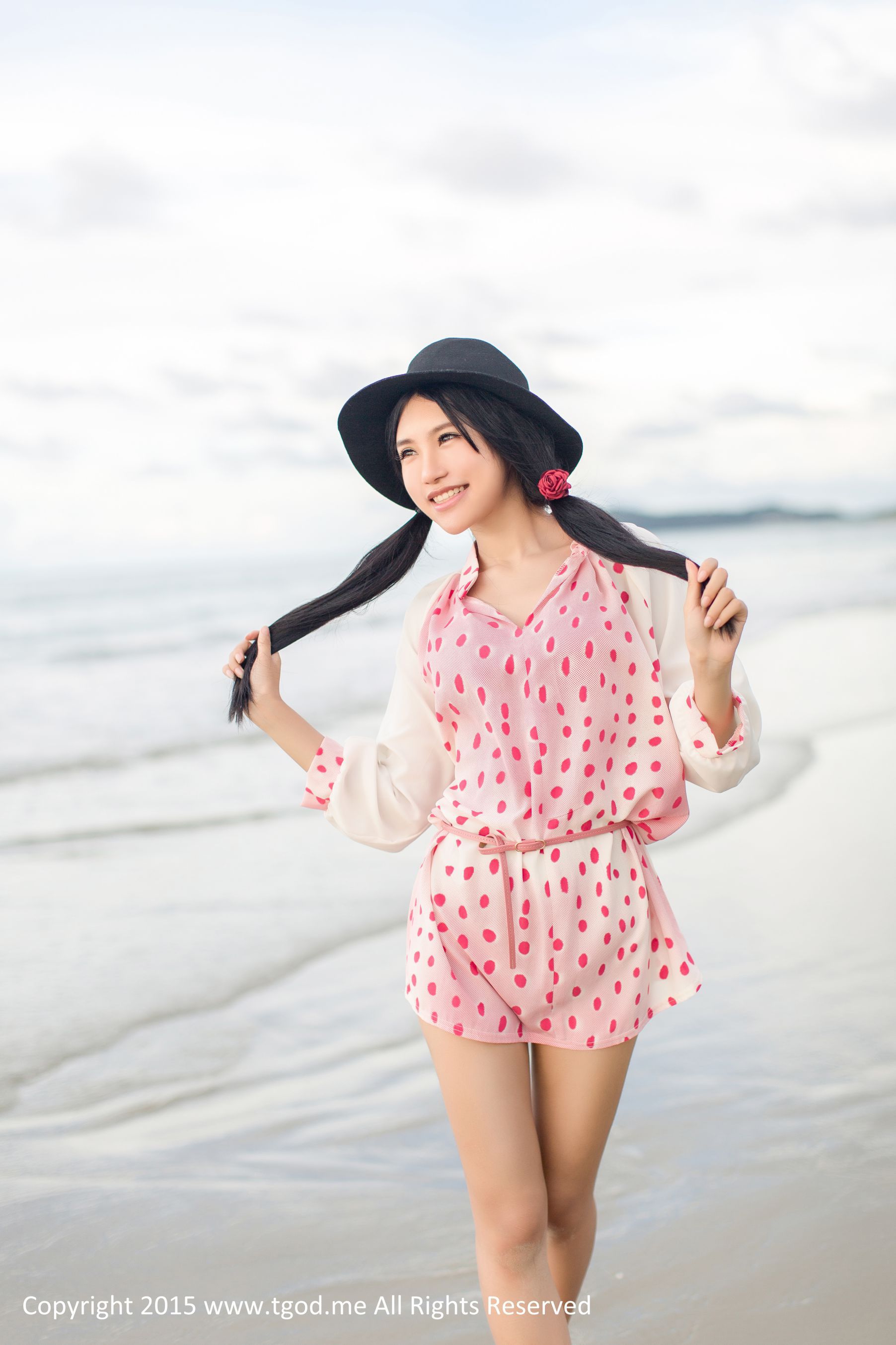 绮里嘉ula《乖乖女仆俏佳人》 [TGOD推女神] 写真集_第2张