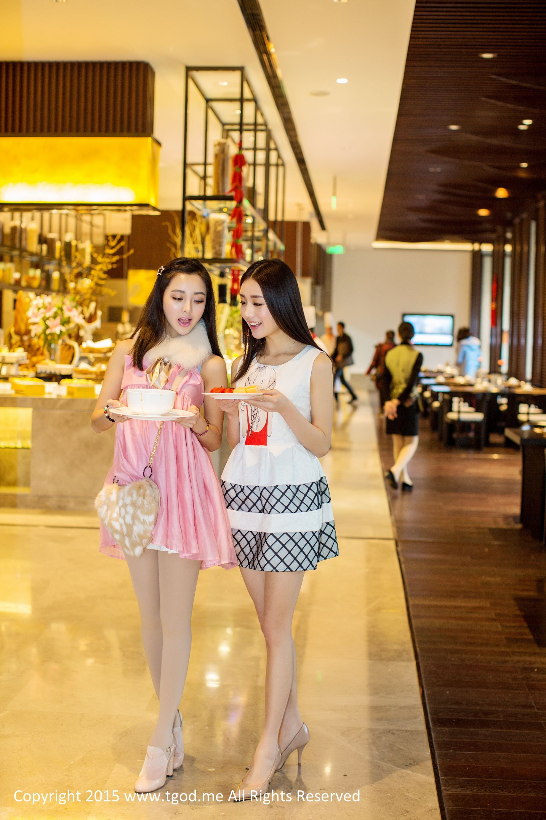 梁晶莹、李珂《女神驾到》峨眉山红珠山温泉武媚娘传奇 [TGOD推女神] 写真集_第2张