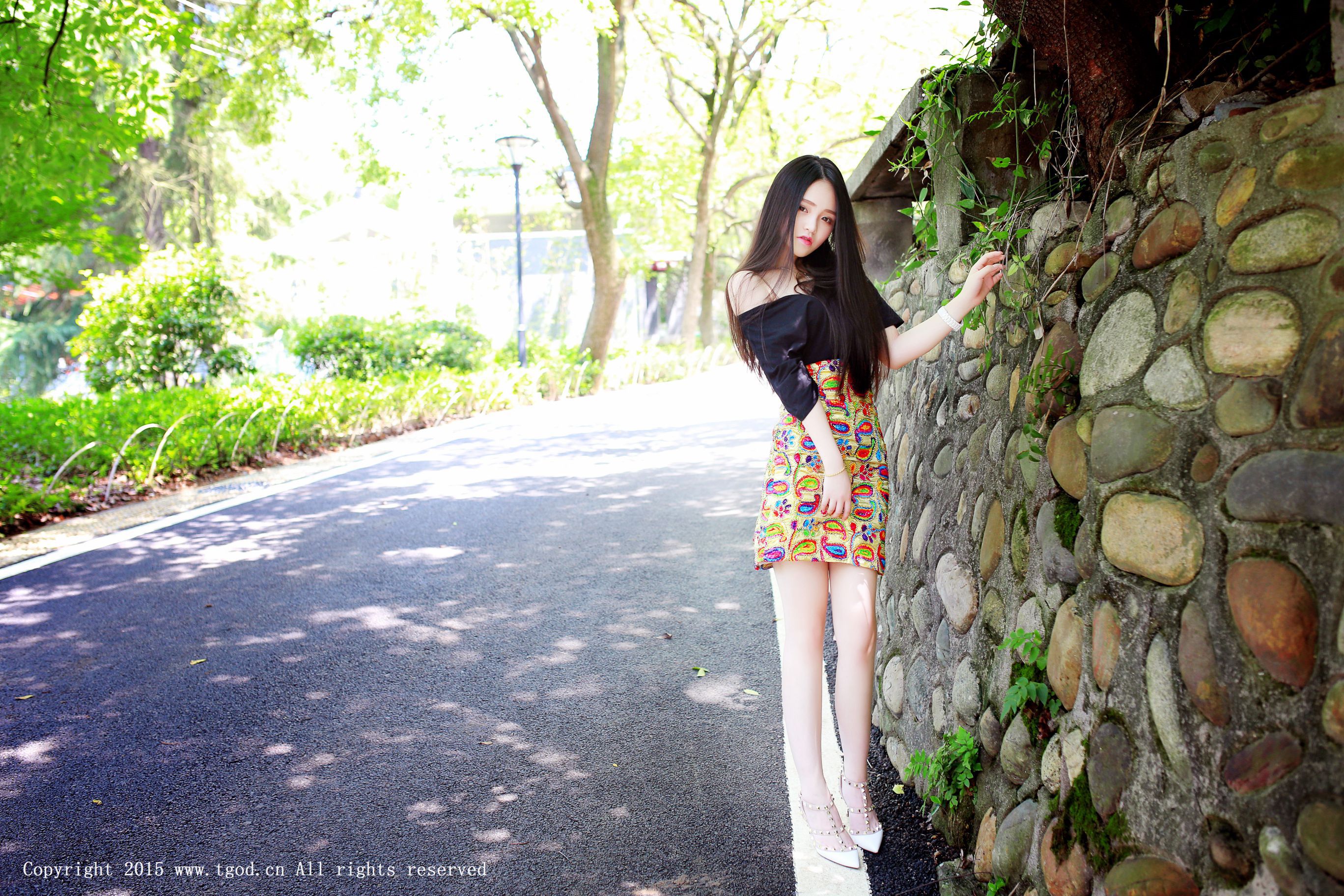 佩佩Cassie《性感妩媚小野兽》 [TGOD推女神] 写真集_第1张