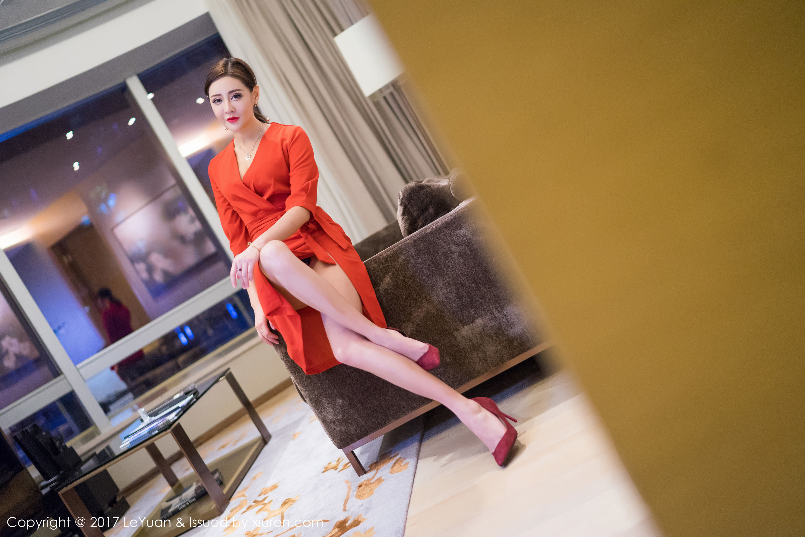 美希子《高叉礼服+性感内衣》 [星乐园LeYuan] VOL.031_第5张