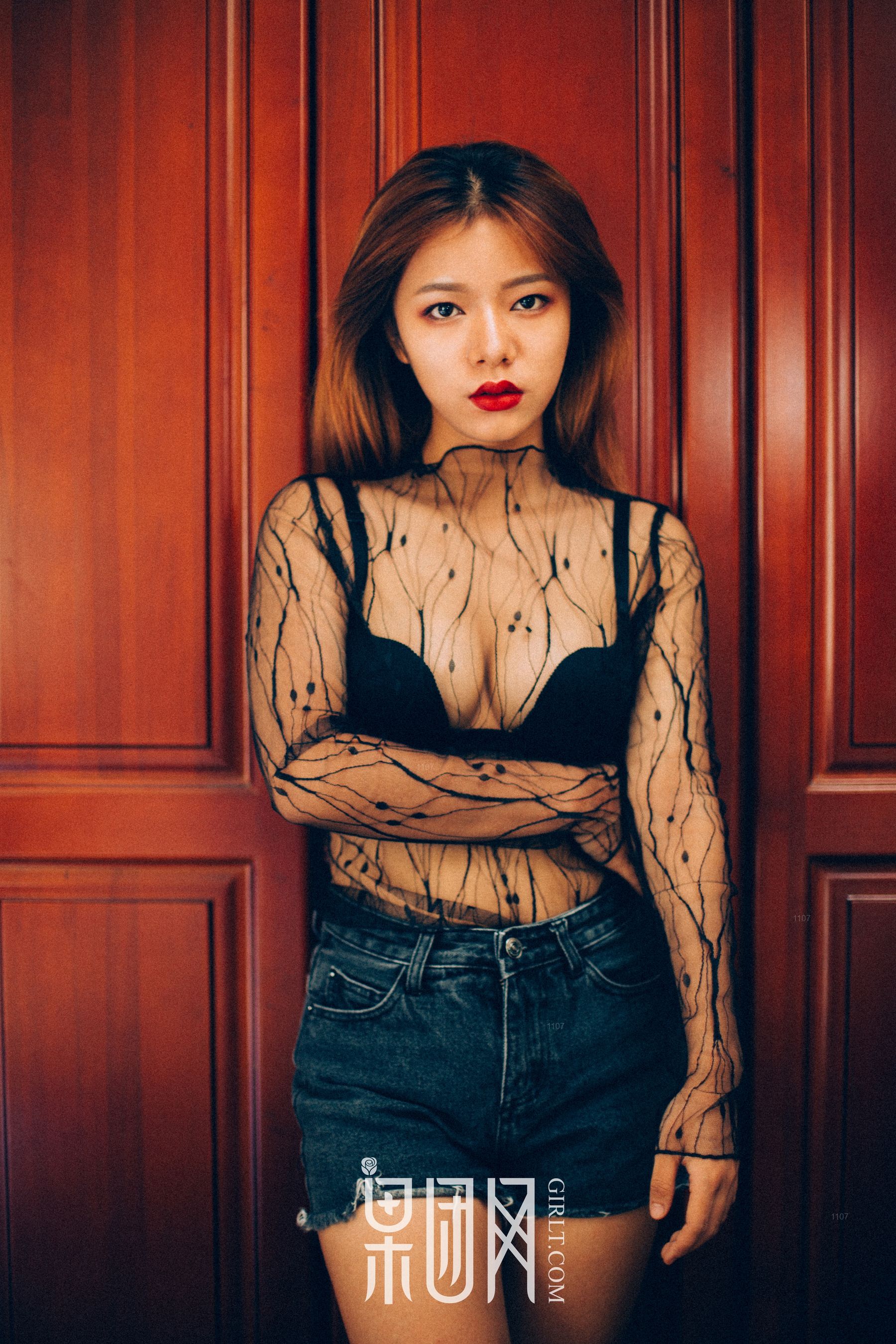 性感少女酥胸翘臀黑丝撩人 [果团网Girlt] No.068_第1张