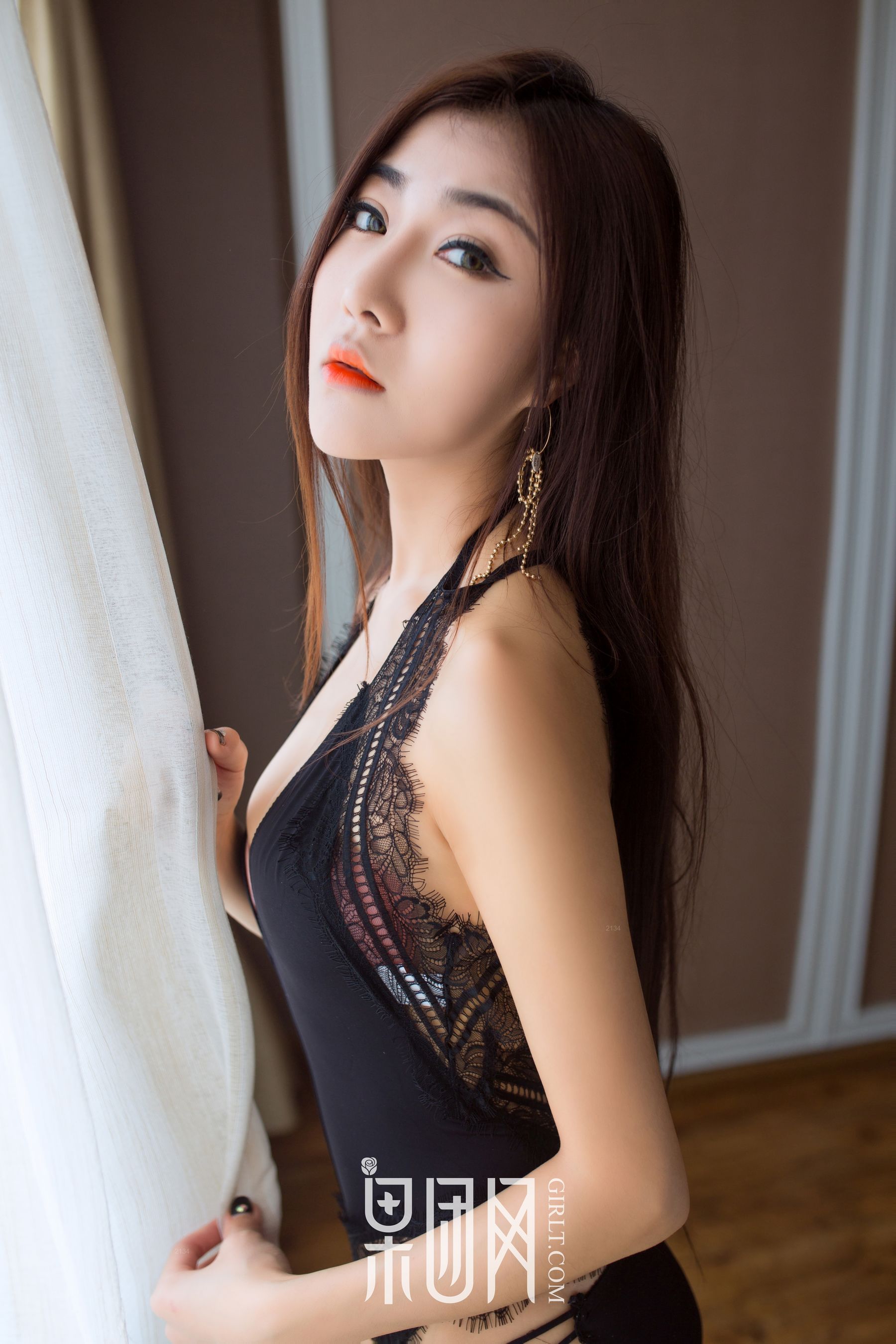 笑笑《坠入凡间的仙子，等待田耕回来的夫君！》 [果团Girlt] No.121_第4张