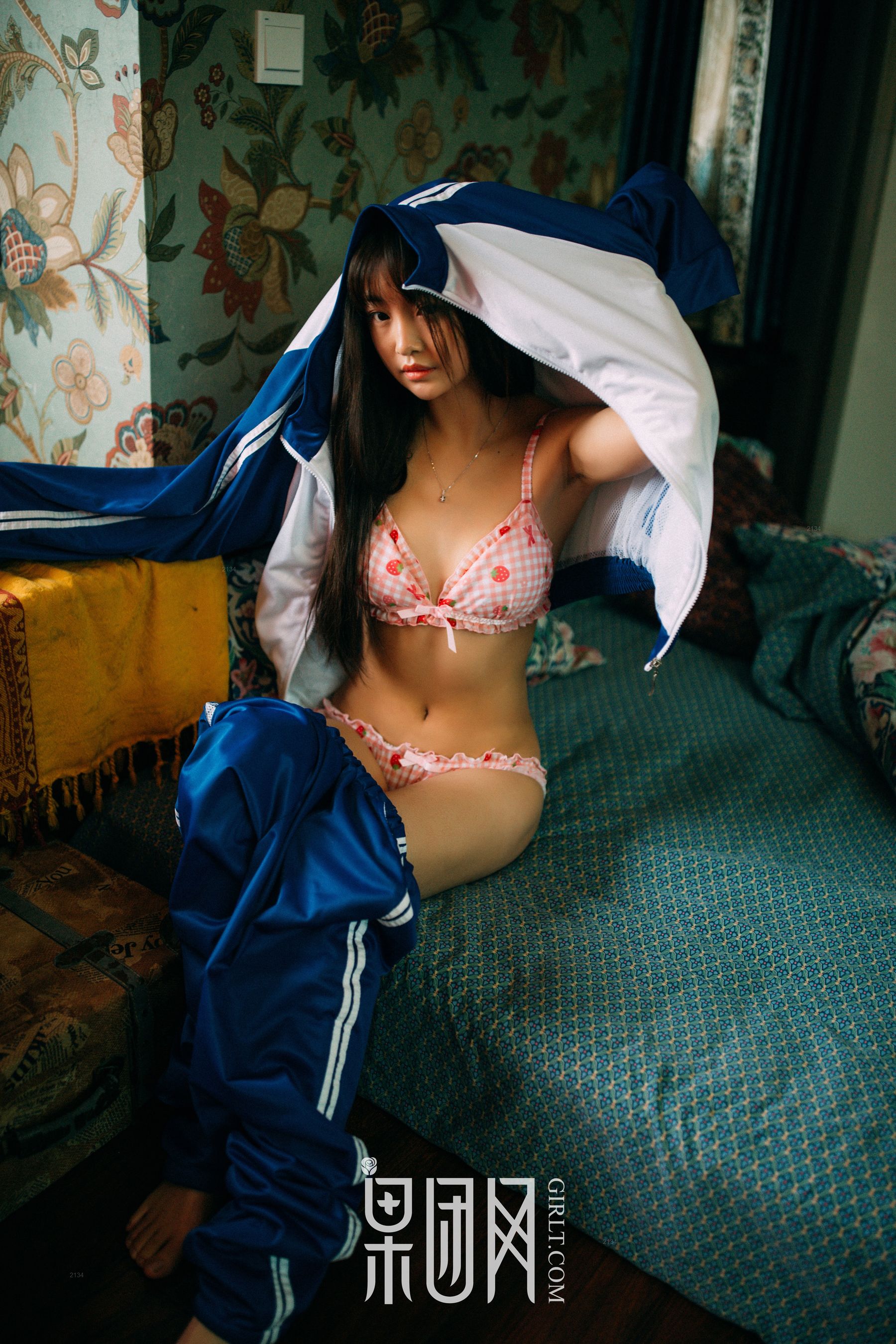 《学生妹妹的校服风情》 [果团Girlt]熊川纪信 No.015_第2张