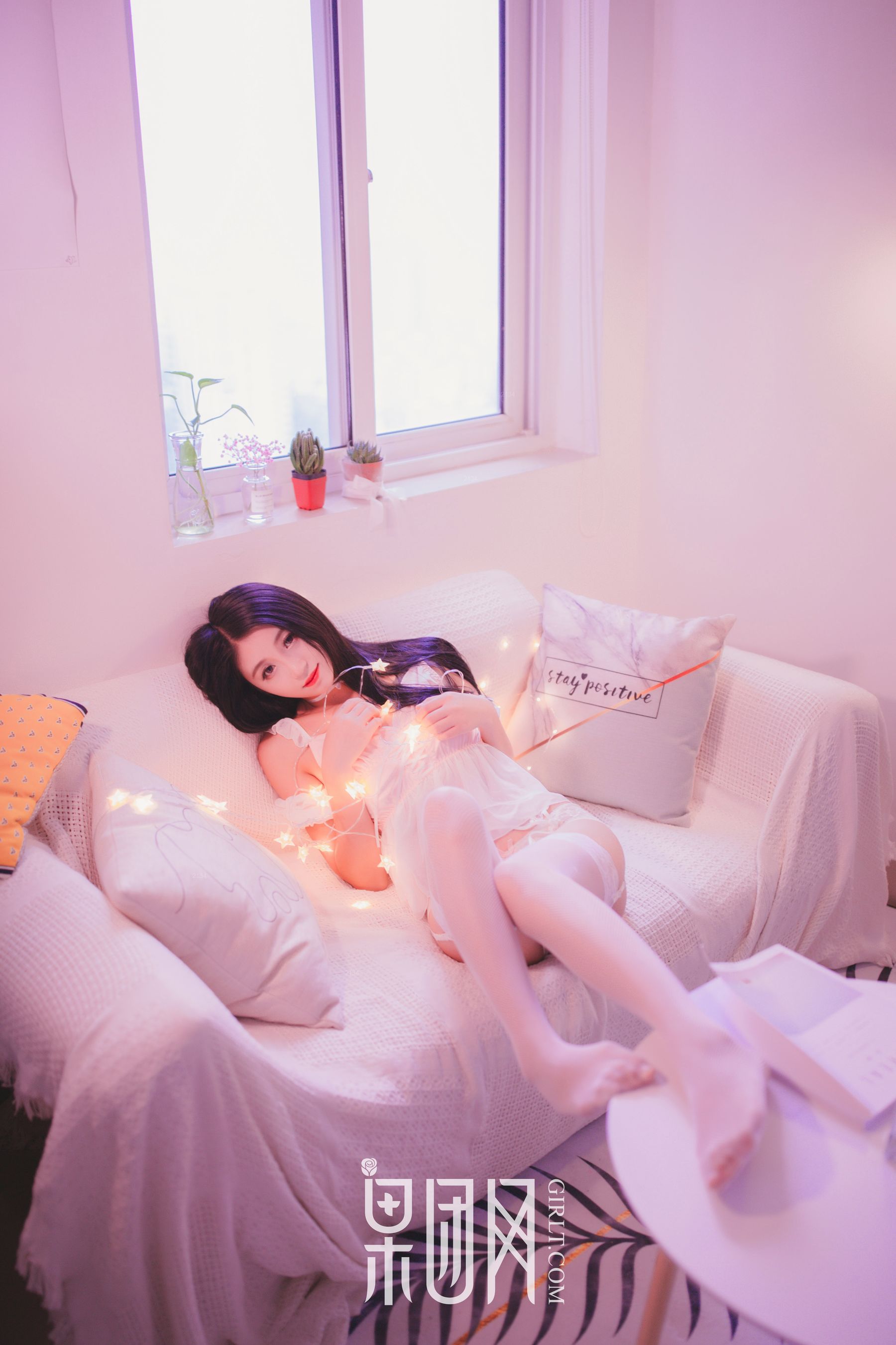 《清纯女神身着白纱，妩媚动人！》 [果团Girlt-熊川纪信] No.027_第4张