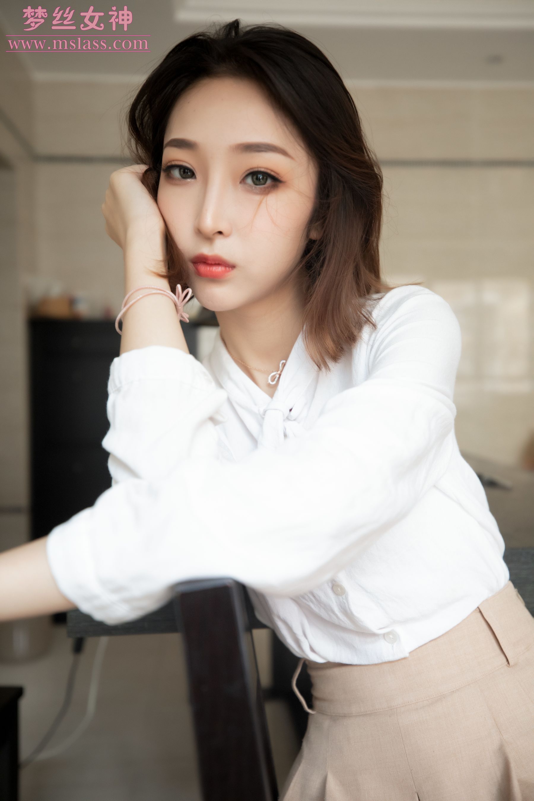 [梦丝女神MSLASS]  乔儿 美女主播（肉色）_第5张