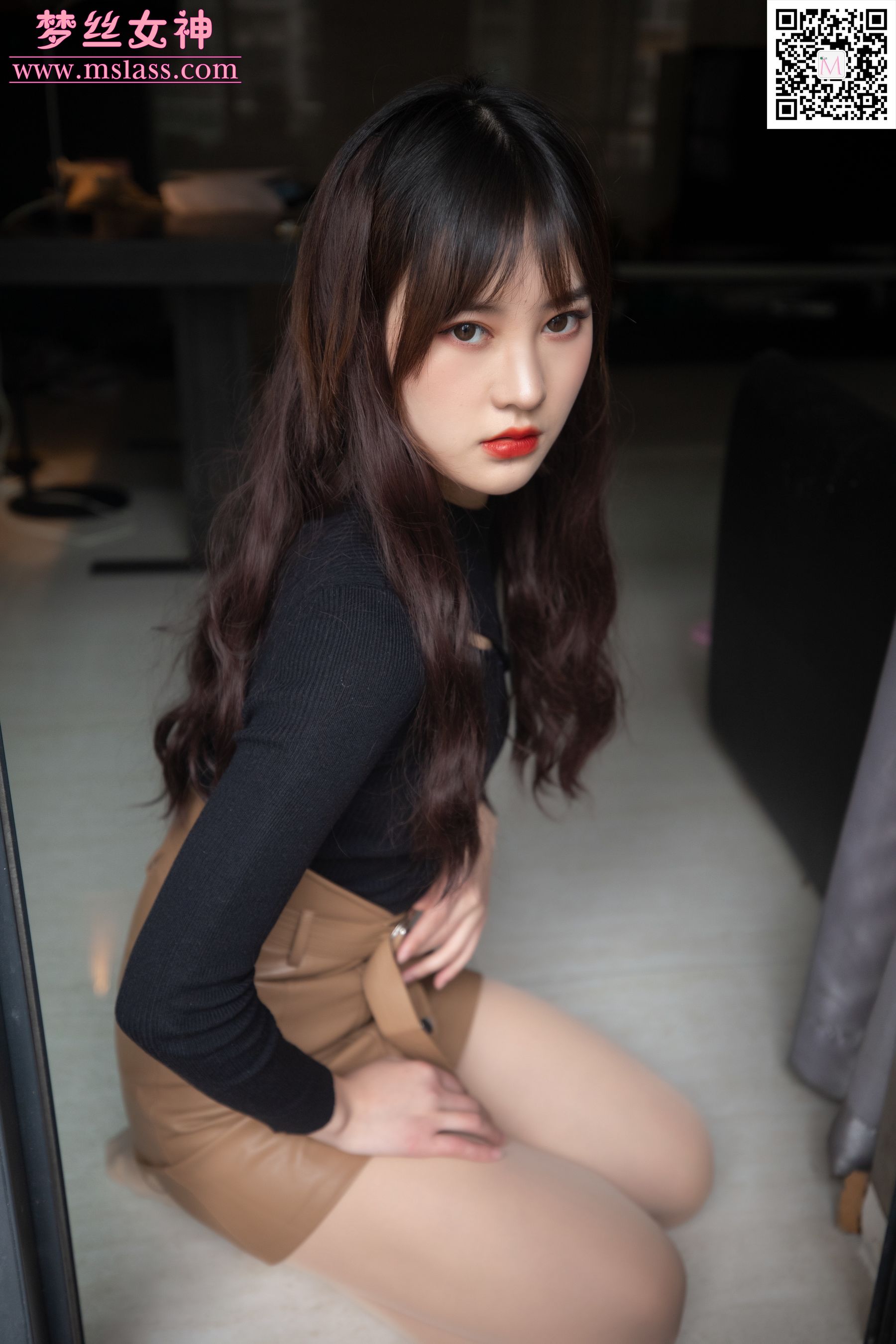 [梦丝女神MSLASS]  小唐嫣 旗袍包裹_第4张