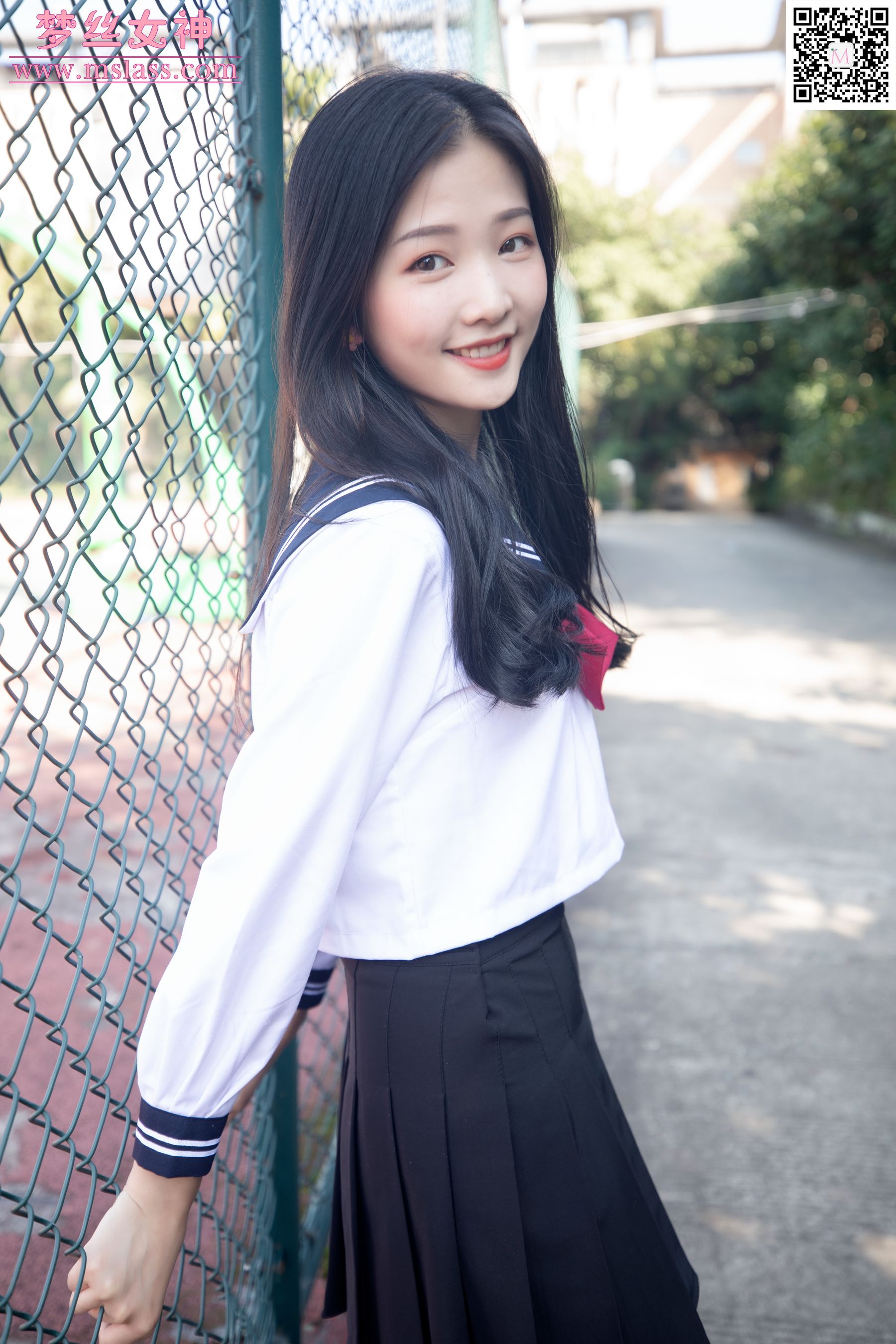 [梦丝女神MSLASS]  张芷馨 爱笑的少女_第4张