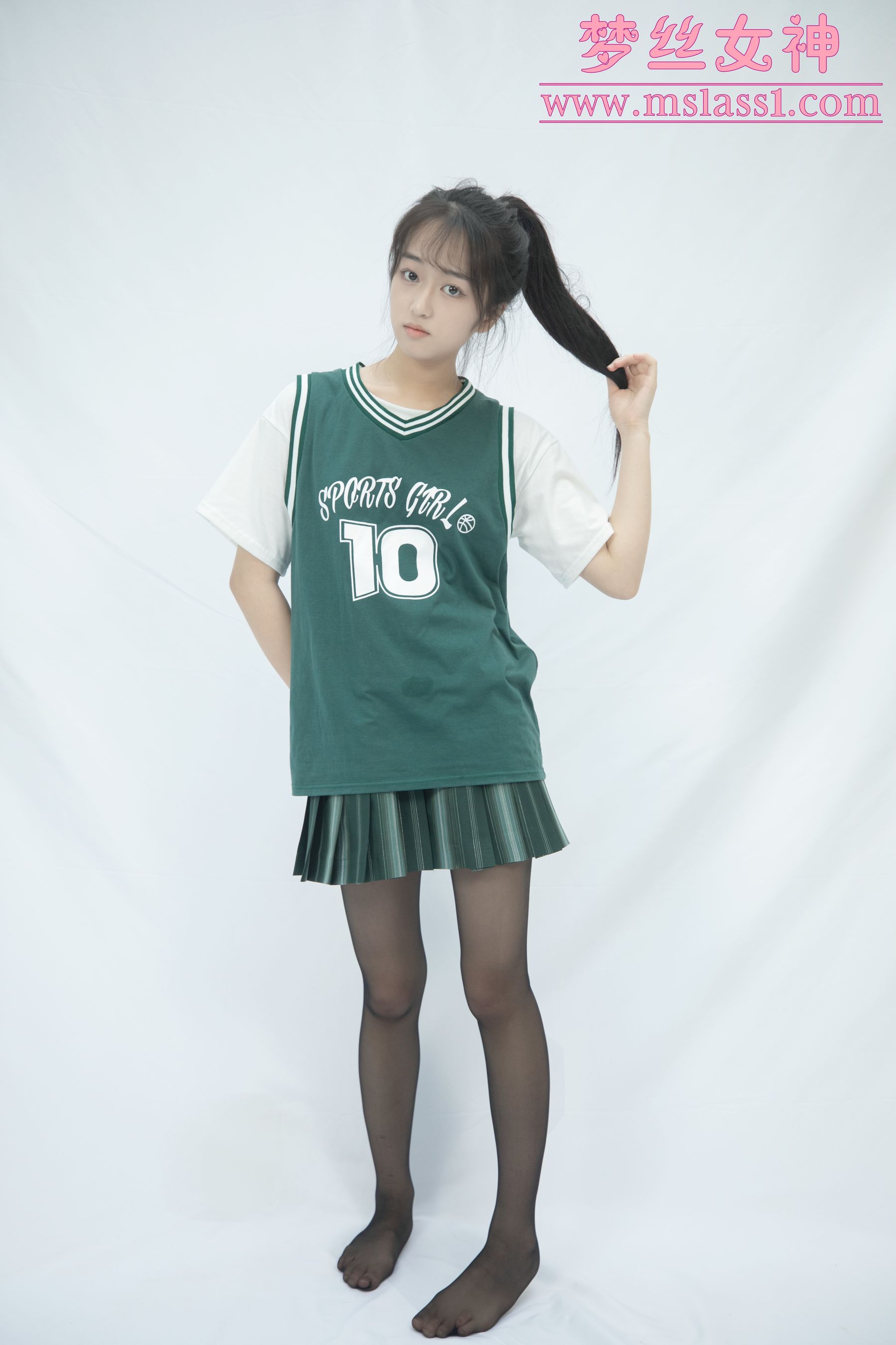 [梦丝女神MSLASS]  王娇娇 球衣黑丝_第2张